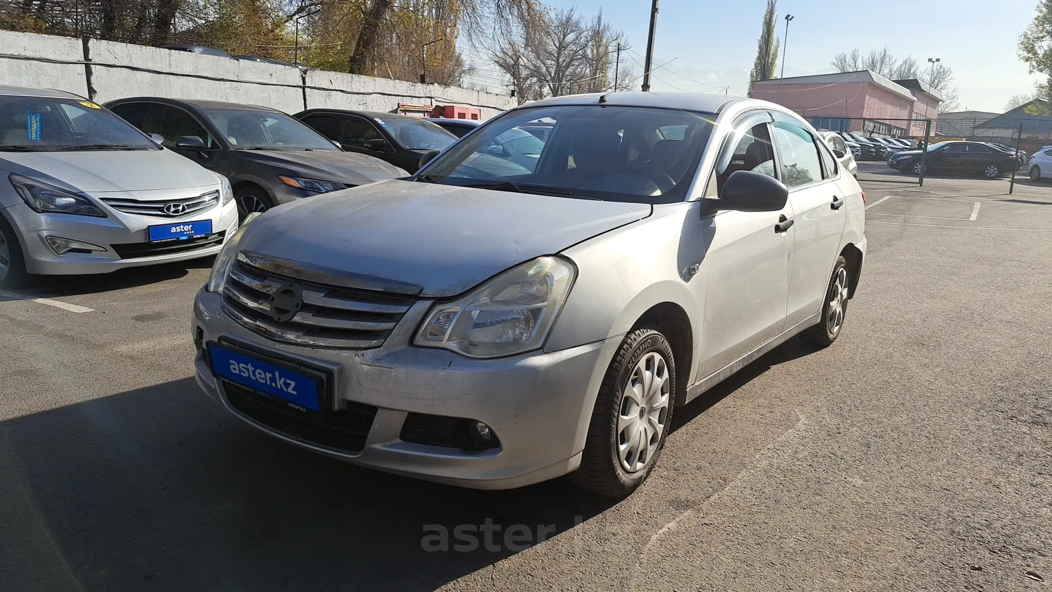 Nissan Almera 2014