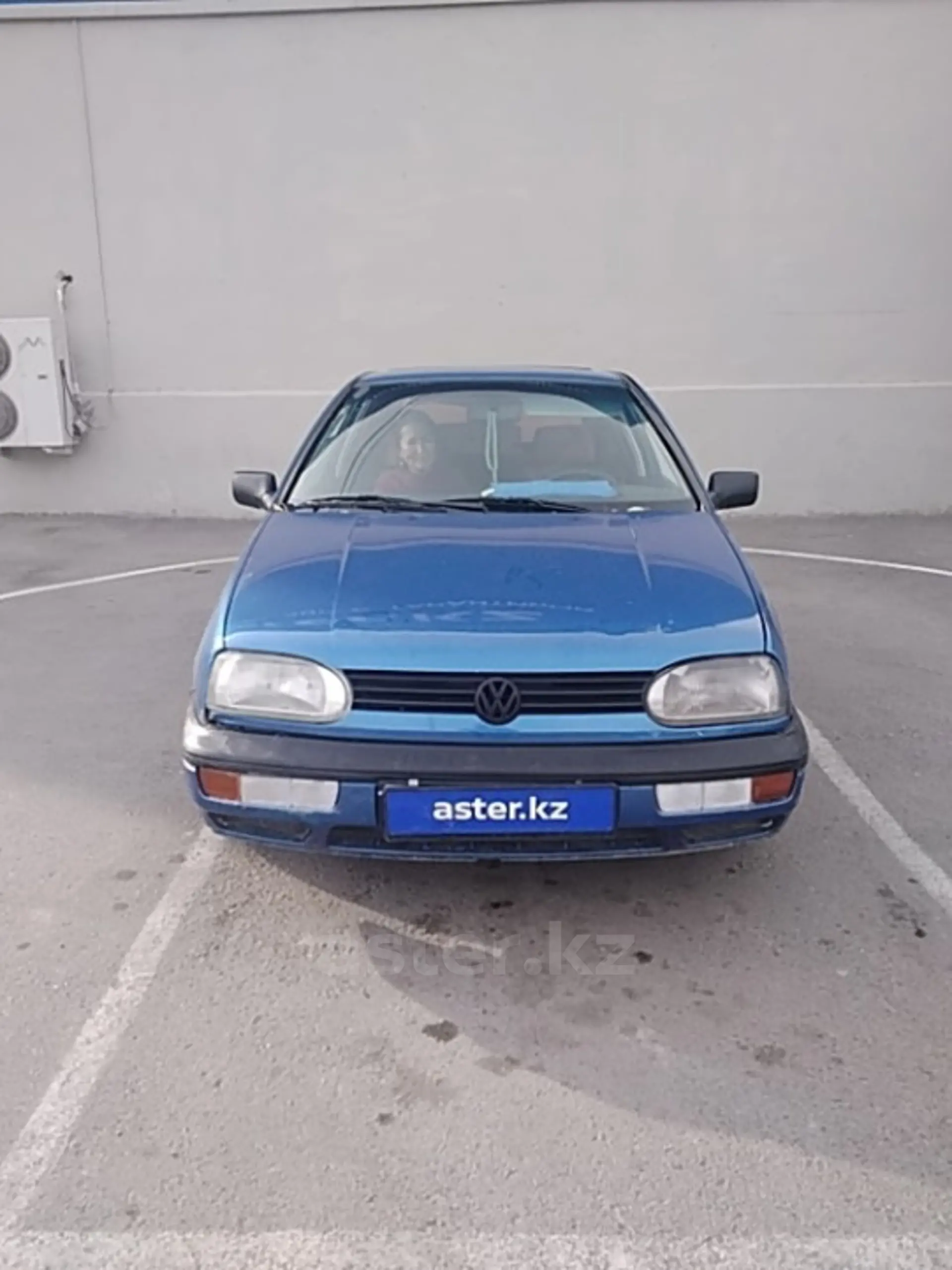 Купить Volkswagen Golf 1994 года в Таразе, цена 1500000 тенге. Продажа  Volkswagen Golf в Таразе - Aster.kz. №c957421