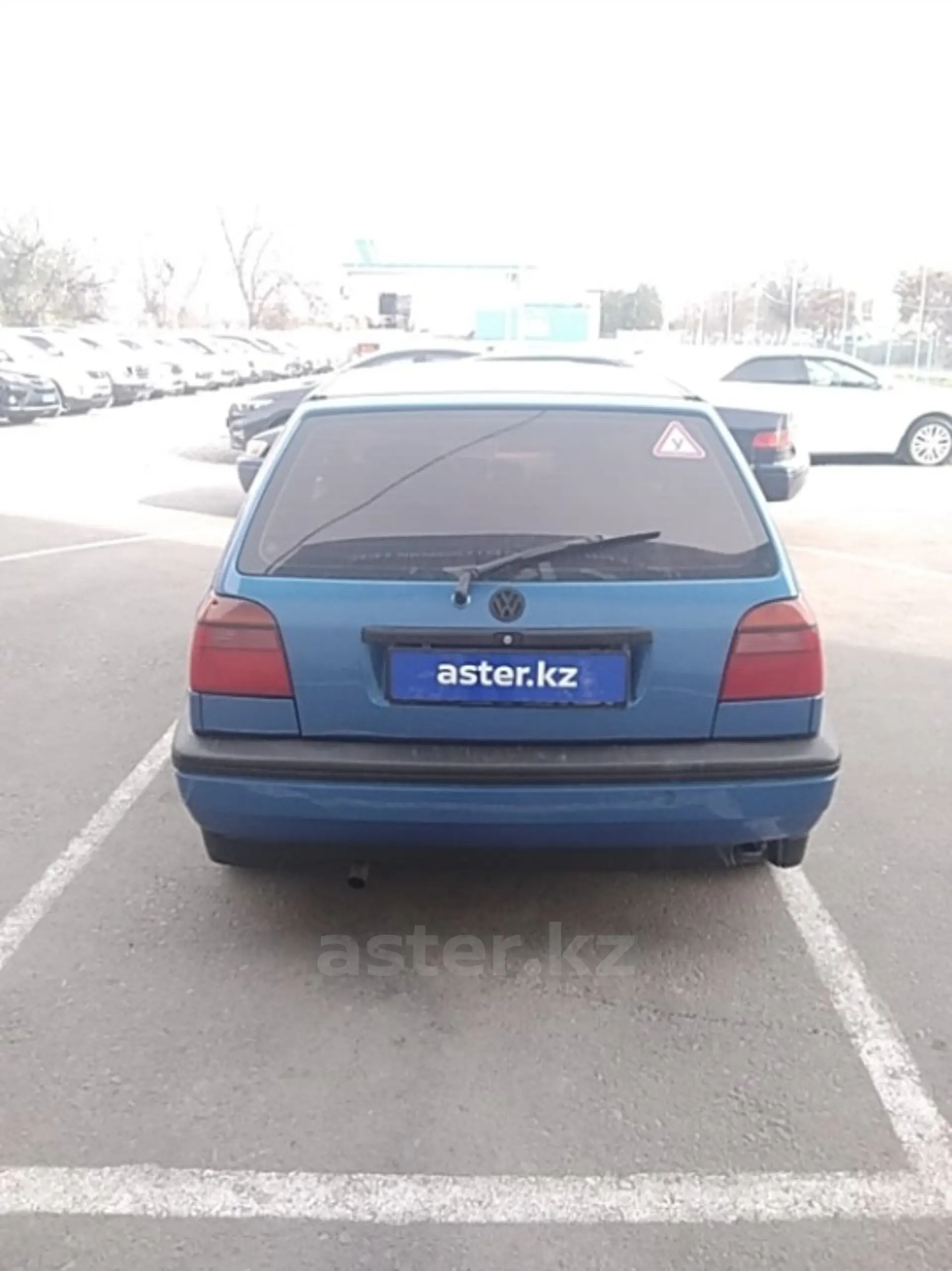 Купить Volkswagen Golf 1994 года в Таразе, цена 1500000 тенге. Продажа  Volkswagen Golf в Таразе - Aster.kz. №c957421