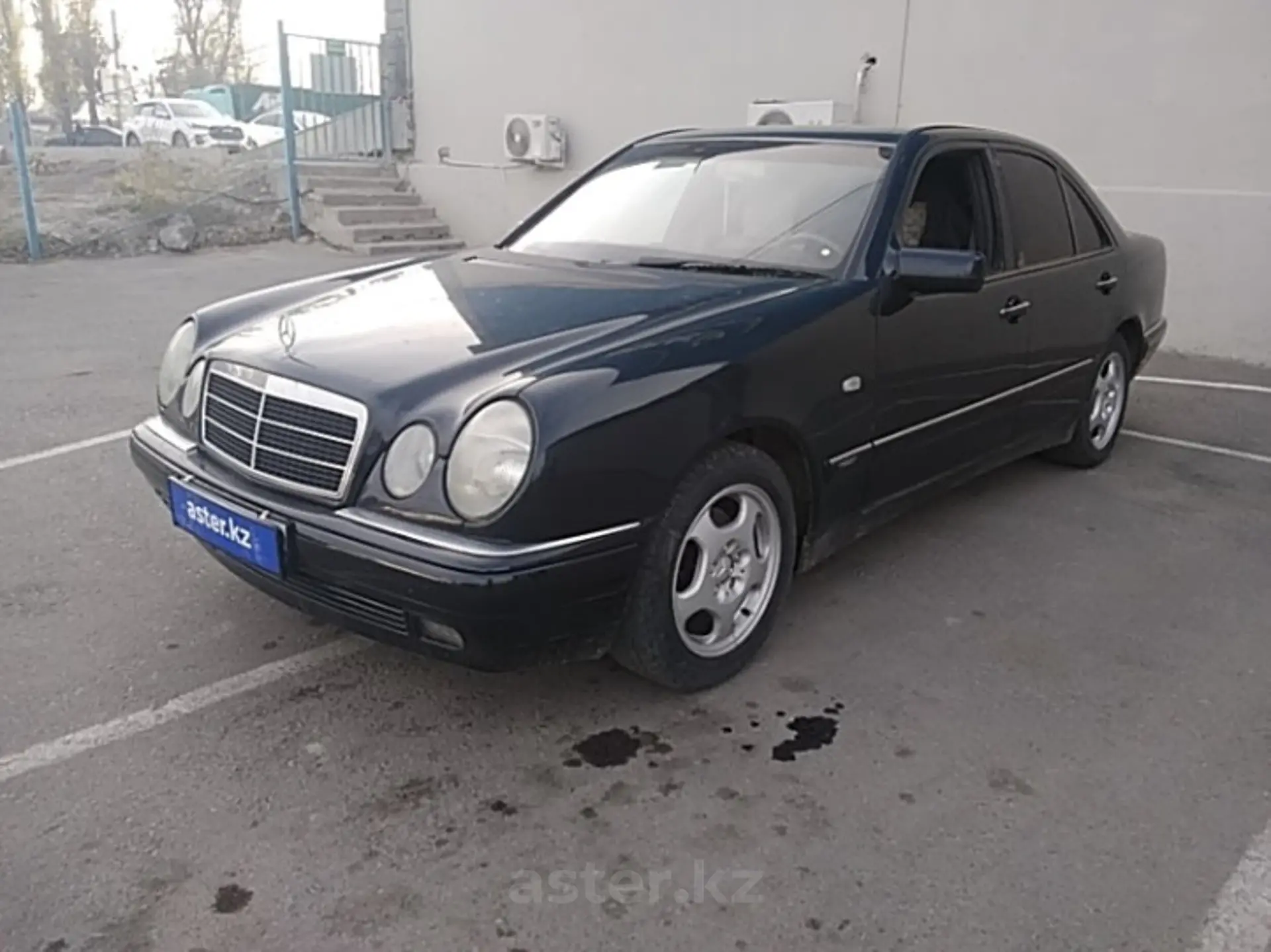 Купить Mercedes-Benz E-Класс 1996 года в Таразе, цена 2700000 тенге.  Продажа Mercedes-Benz E-Класс в Таразе - Aster.kz. №c957457