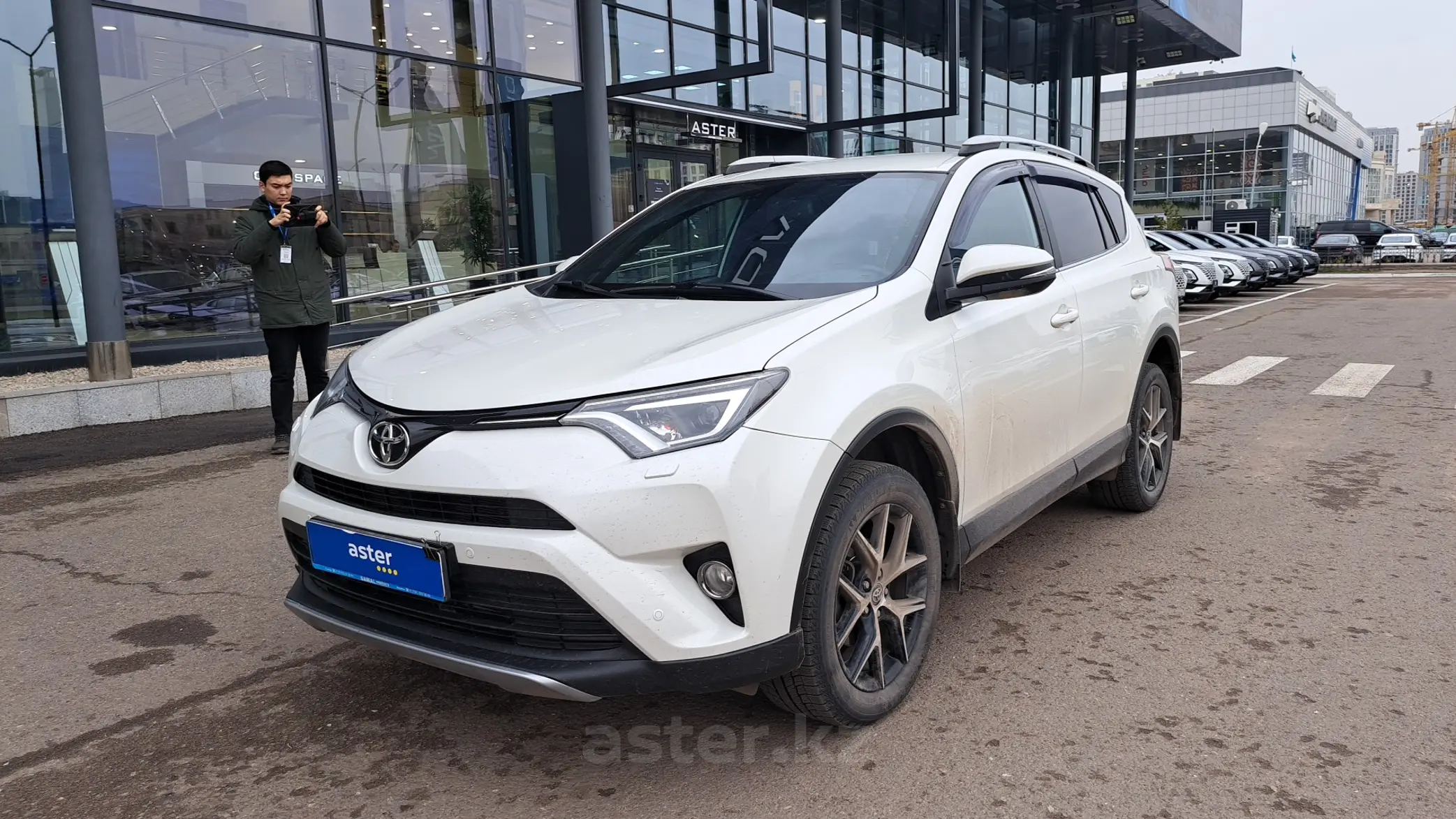 Toyota RAV4 2017