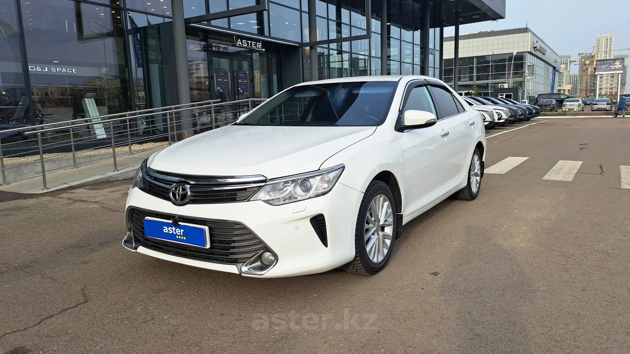 Toyota Camry 2015