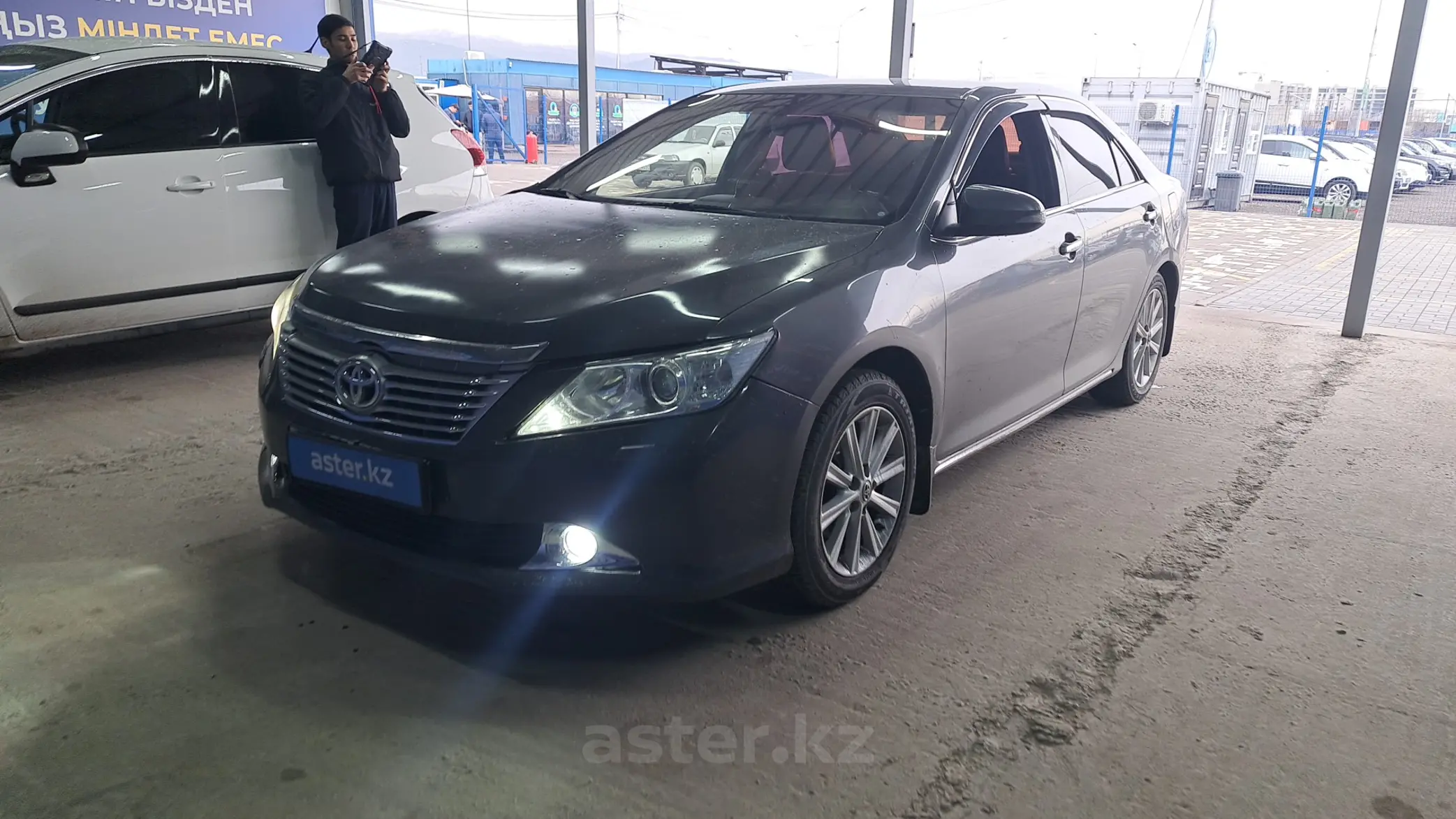 Toyota Camry 2011