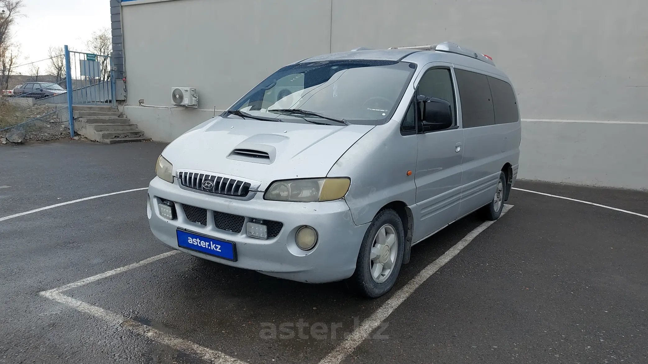 Hyundai Starex 2002