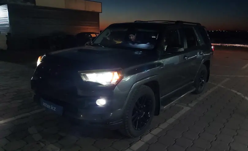 Купить Toyota 4Runner