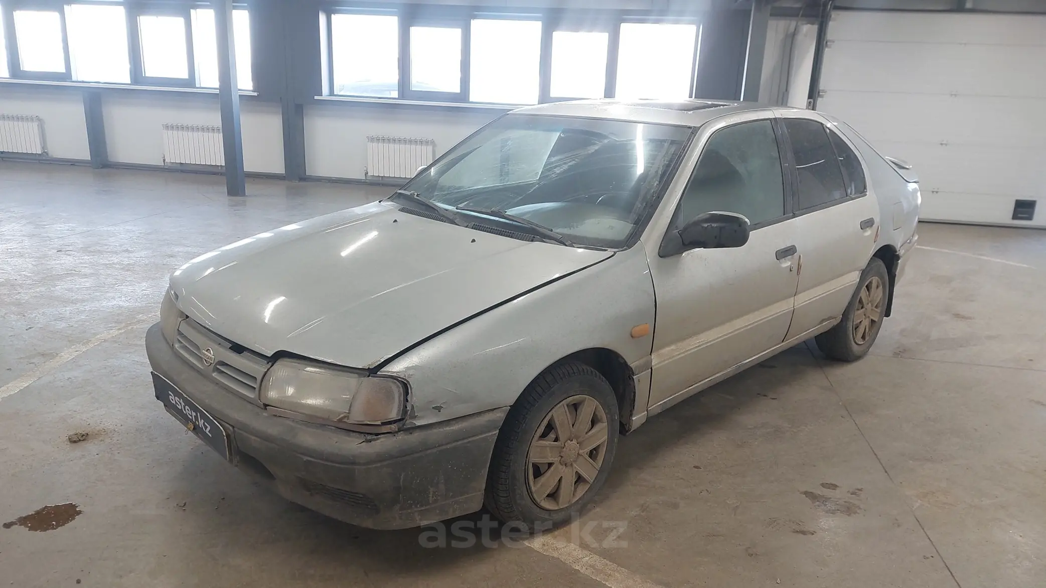 Nissan Primera 1992