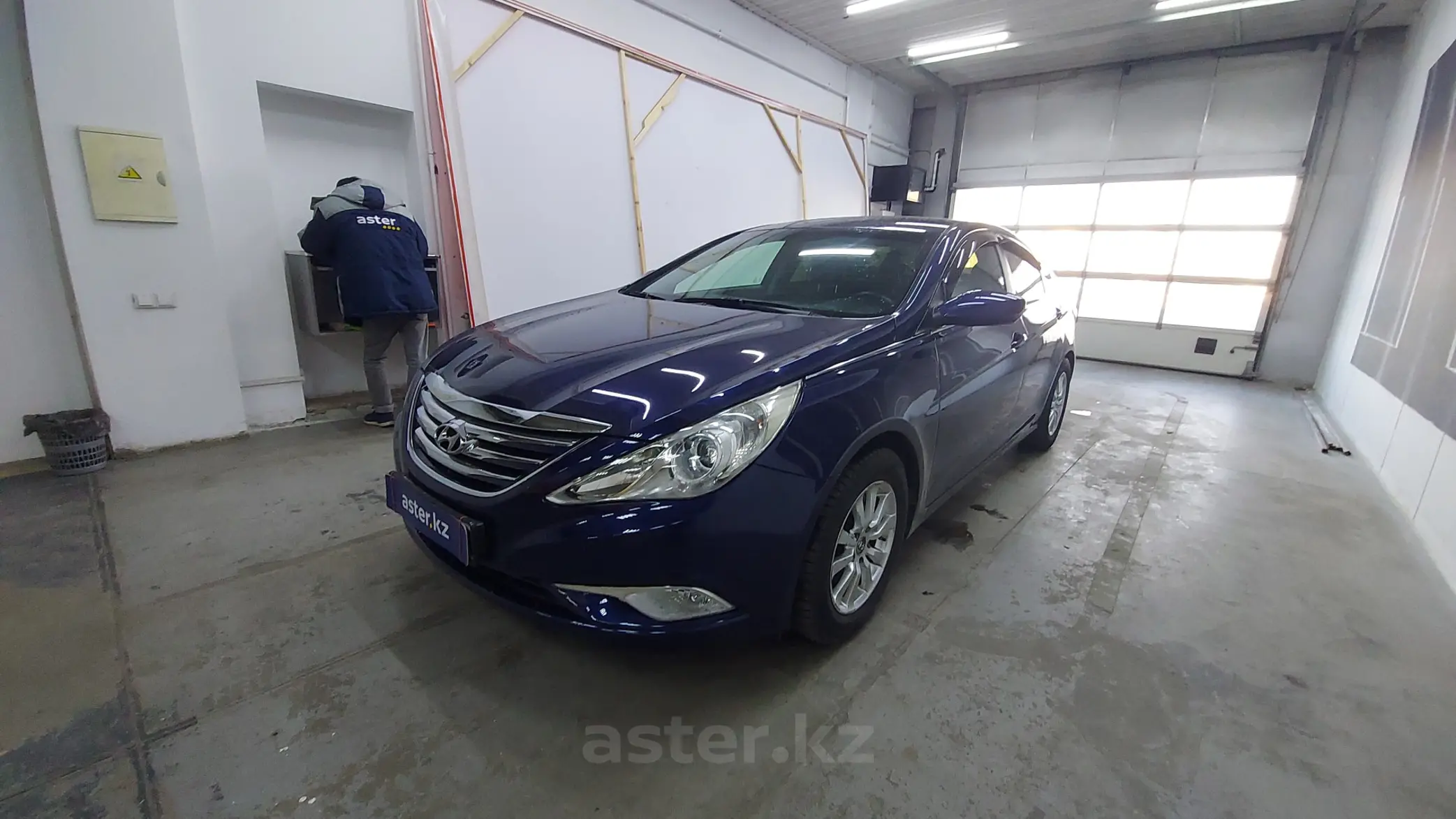 Hyundai Sonata 2012