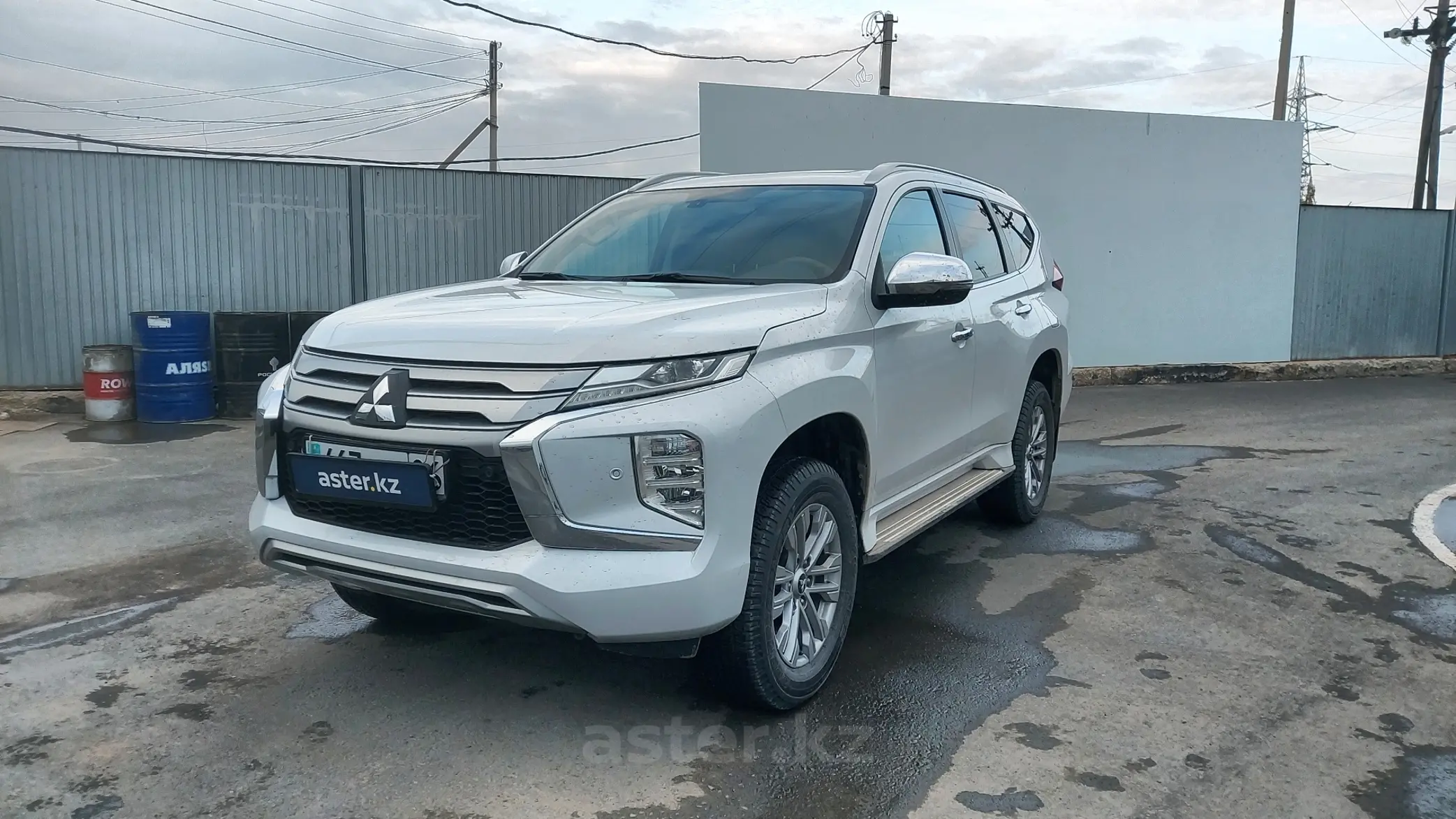 Mitsubishi Pajero Sport 2020