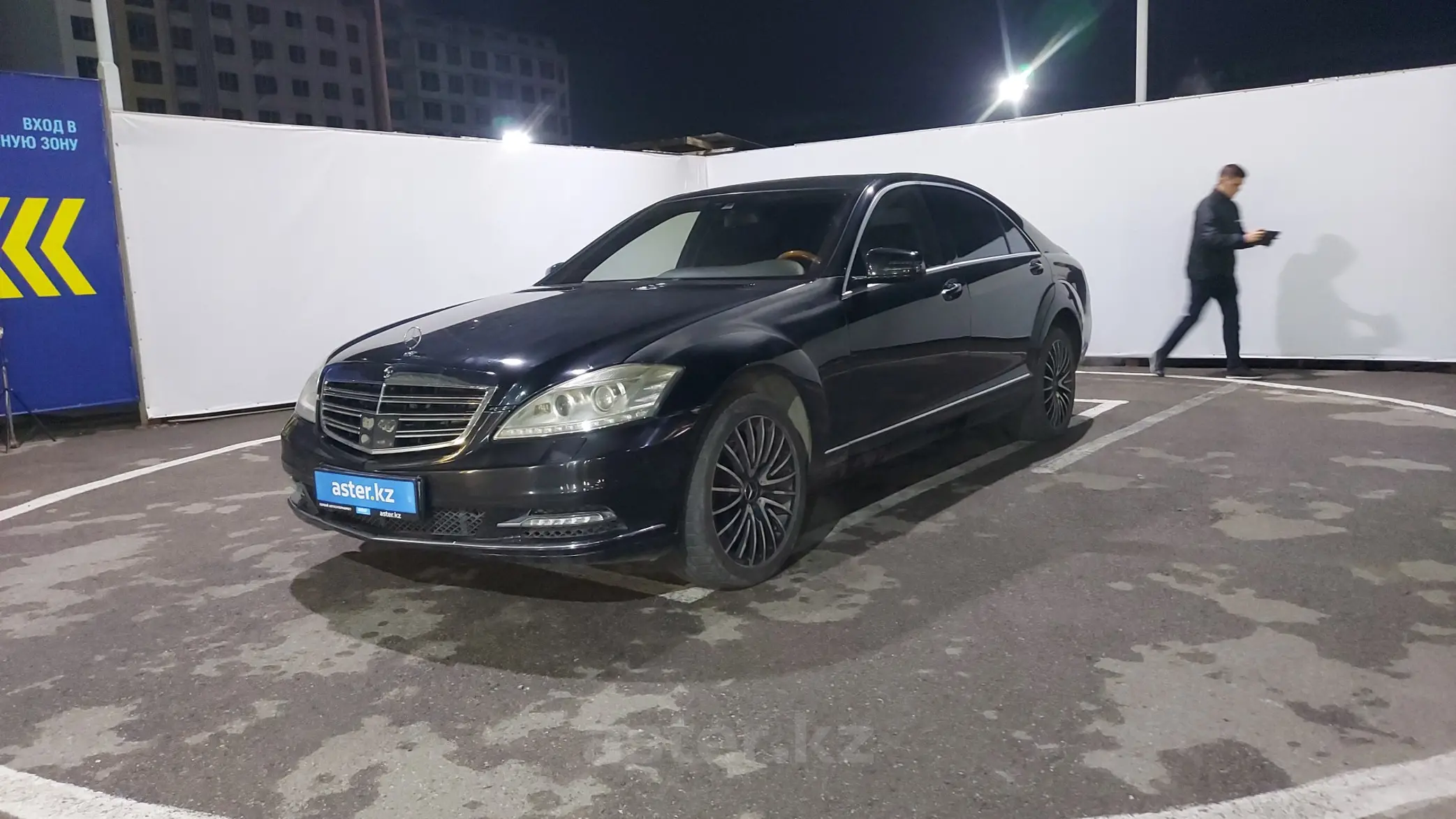 Mercedes-Benz S-Класс 2012