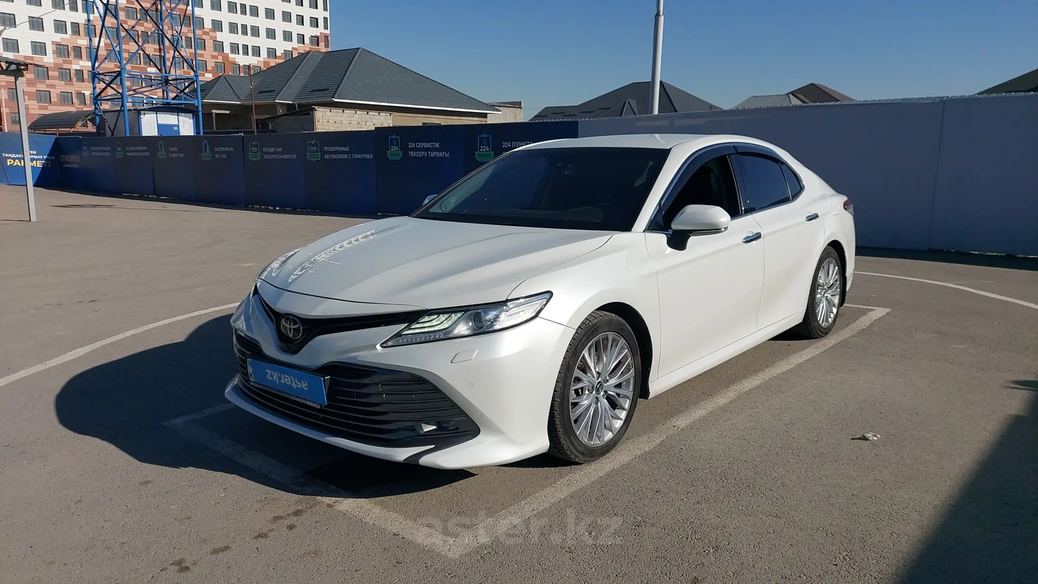 Toyota Camry 2019