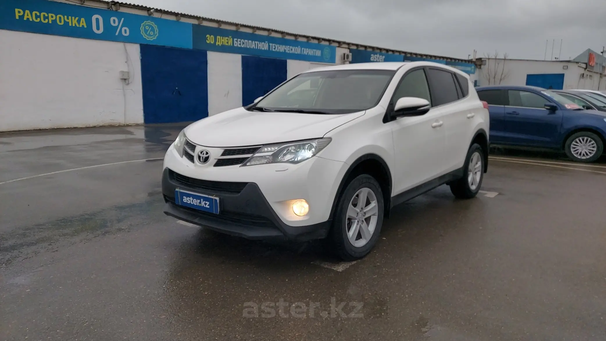 Toyota RAV4 2013