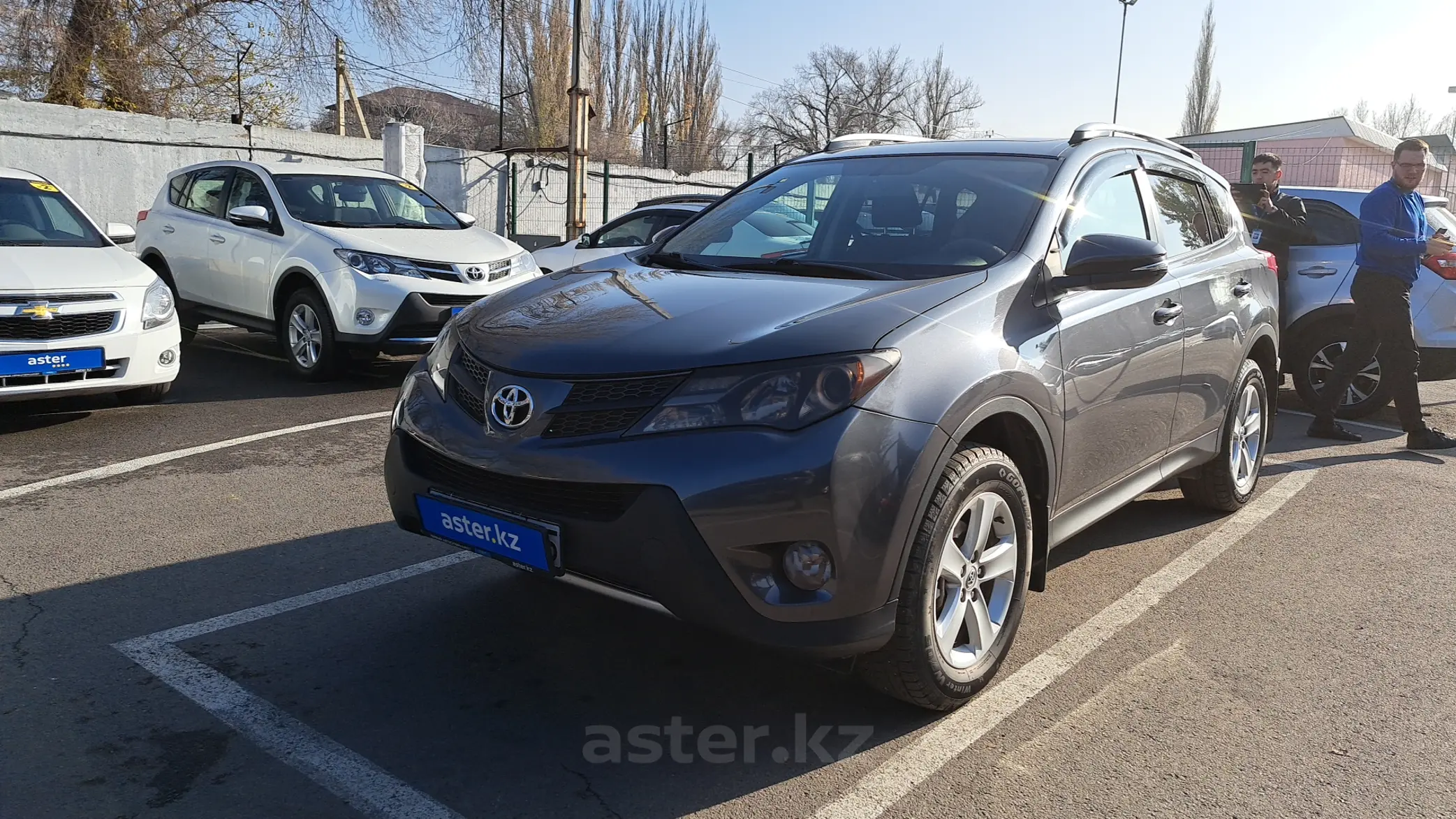 Toyota RAV4 2013