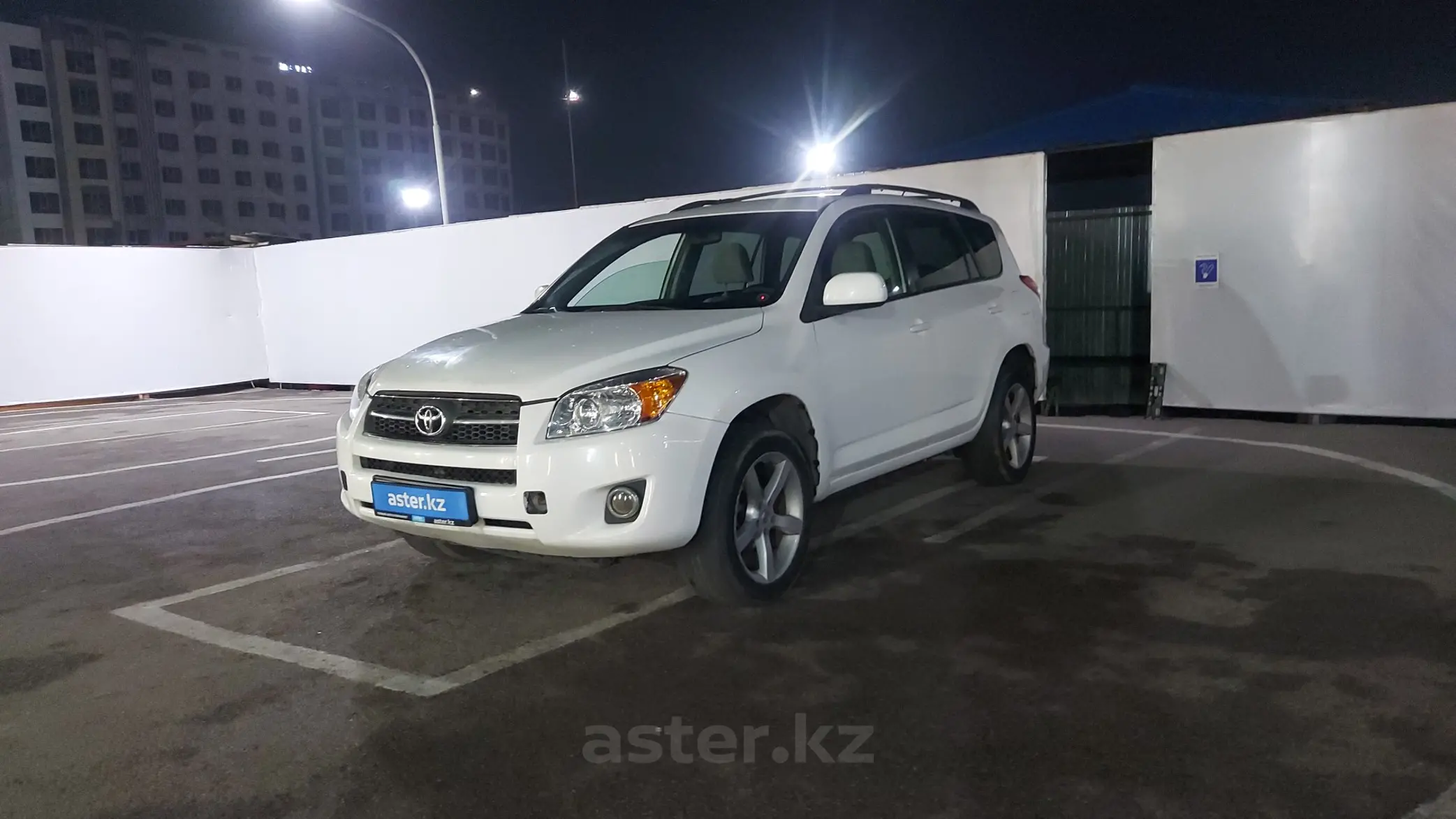 Toyota RAV4 2010