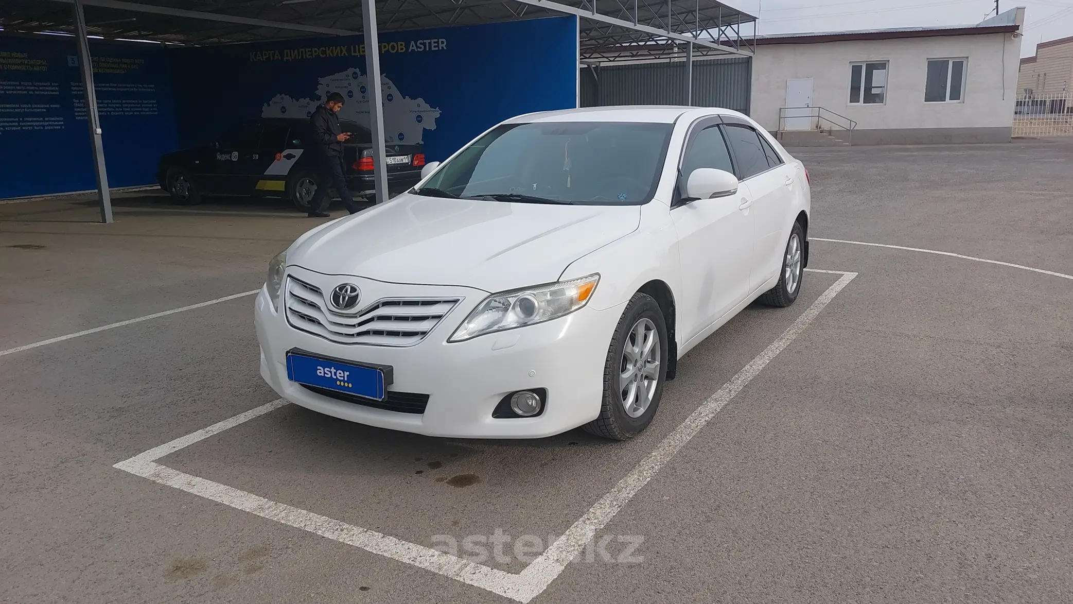 Toyota Camry 2011