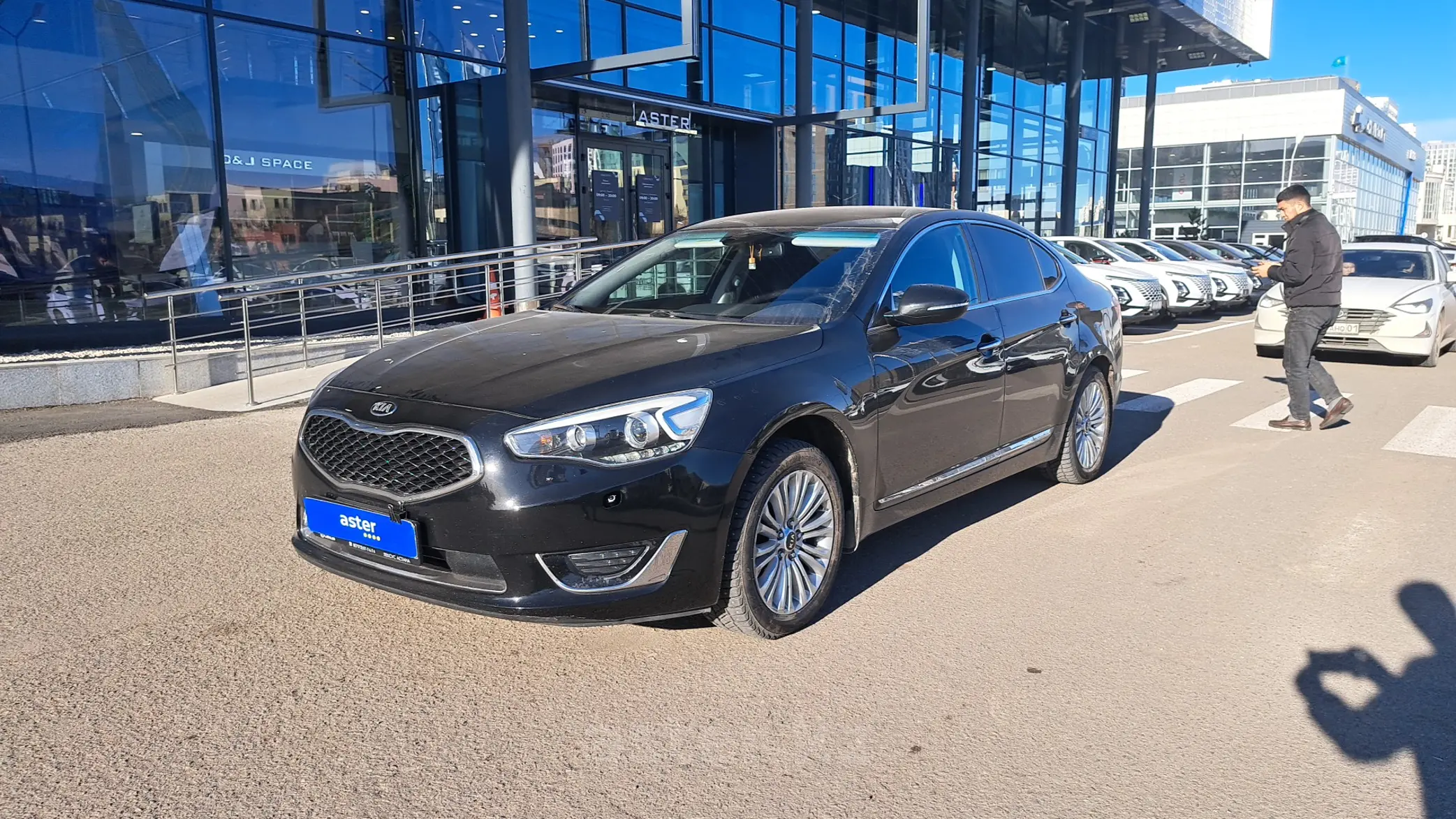 Kia Cadenza 2015