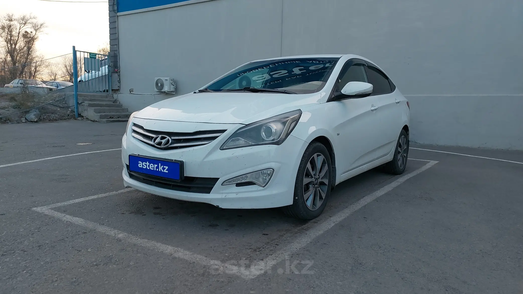 Hyundai Accent 2014