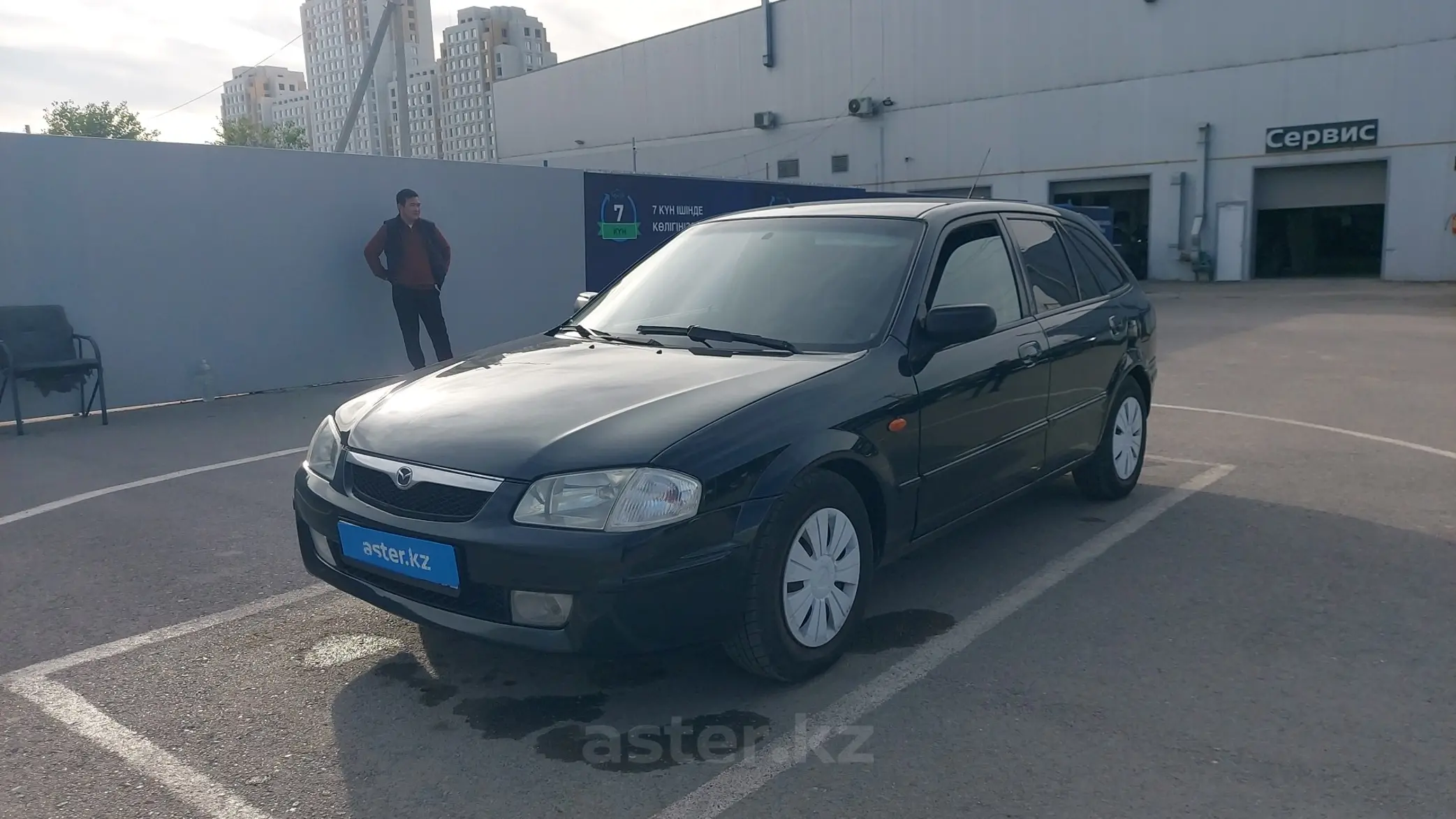 Mazda 323 1998