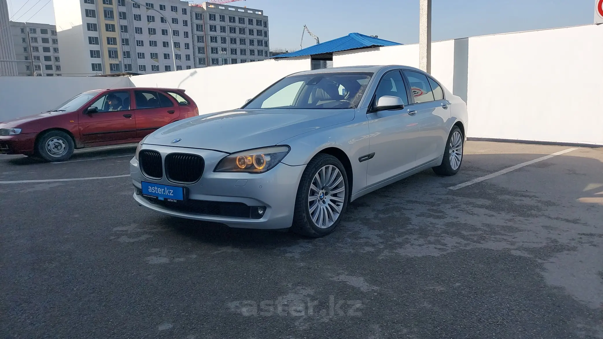 BMW 7 серии 2009