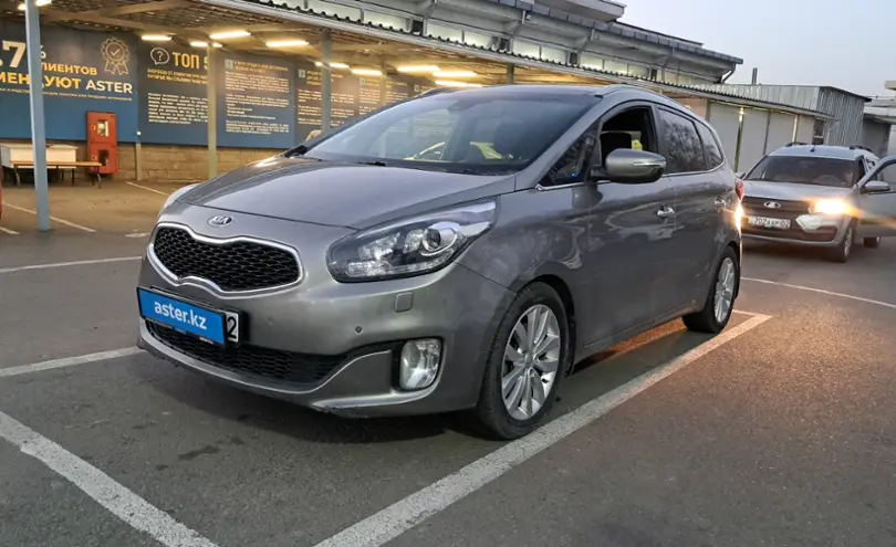 Kia Carens 2013