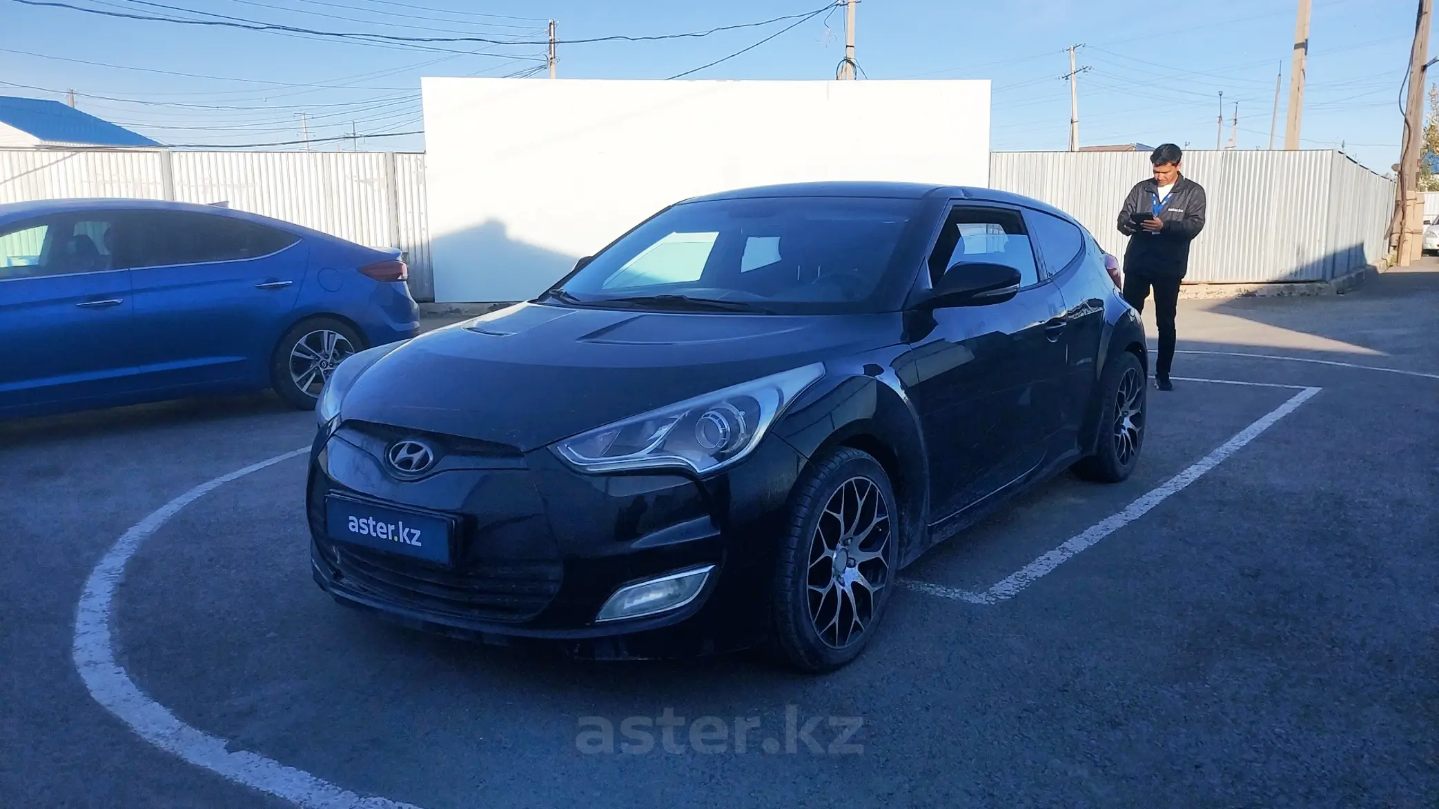 Hyundai Veloster 2011