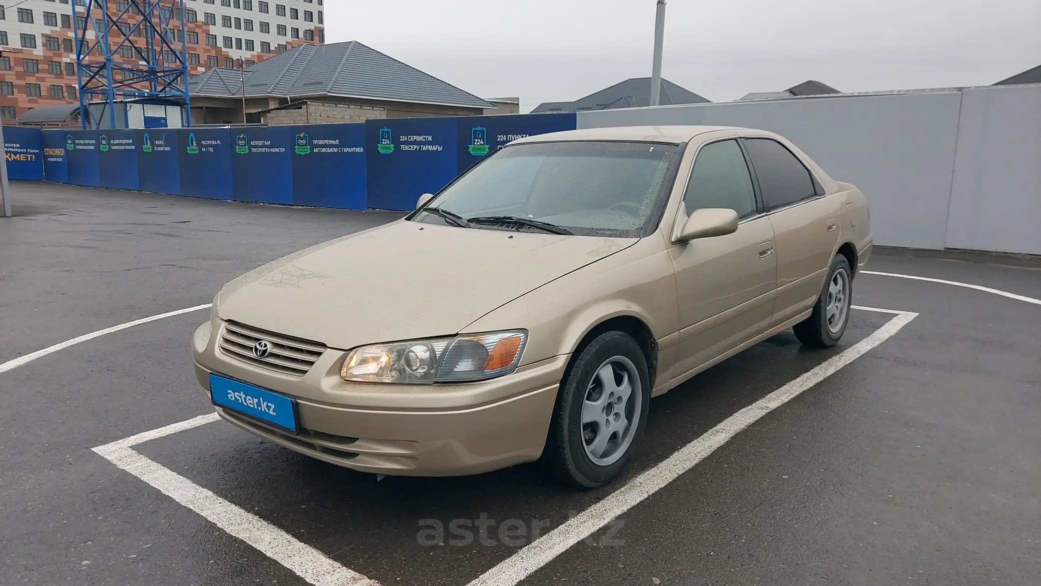 Toyota Camry 2000