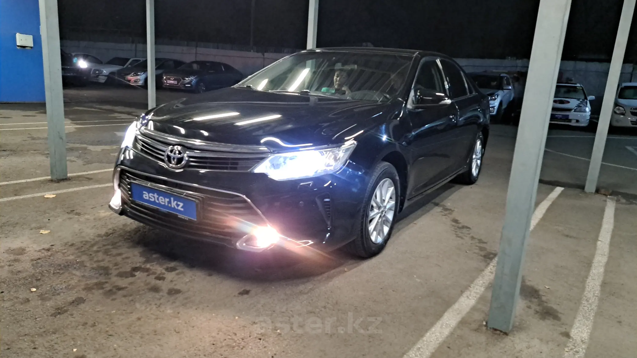 Toyota Camry 2015