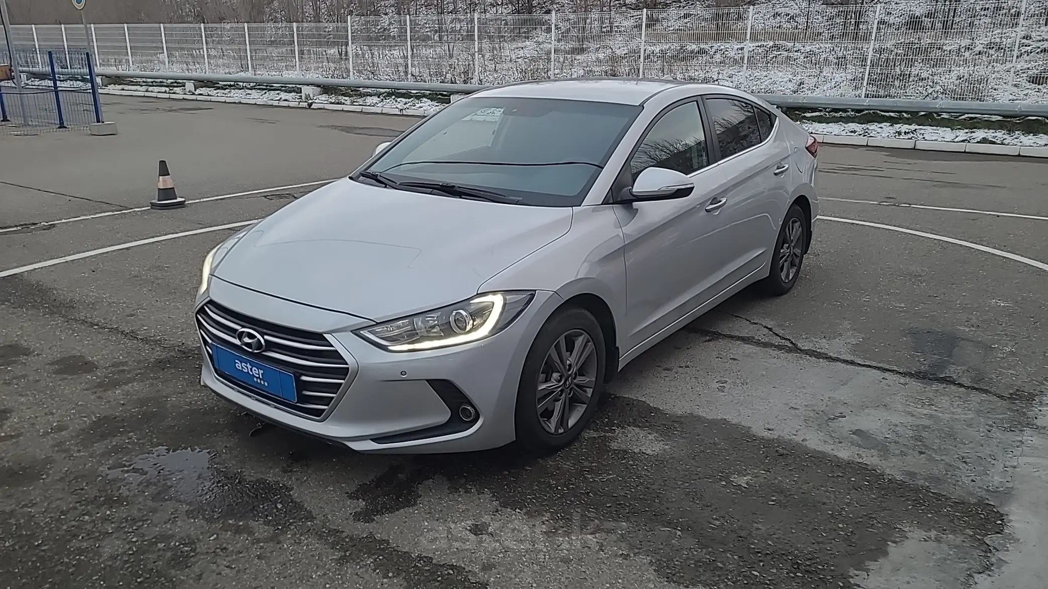 Hyundai Elantra 2019