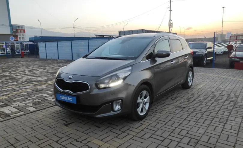 Kia Carens 2013