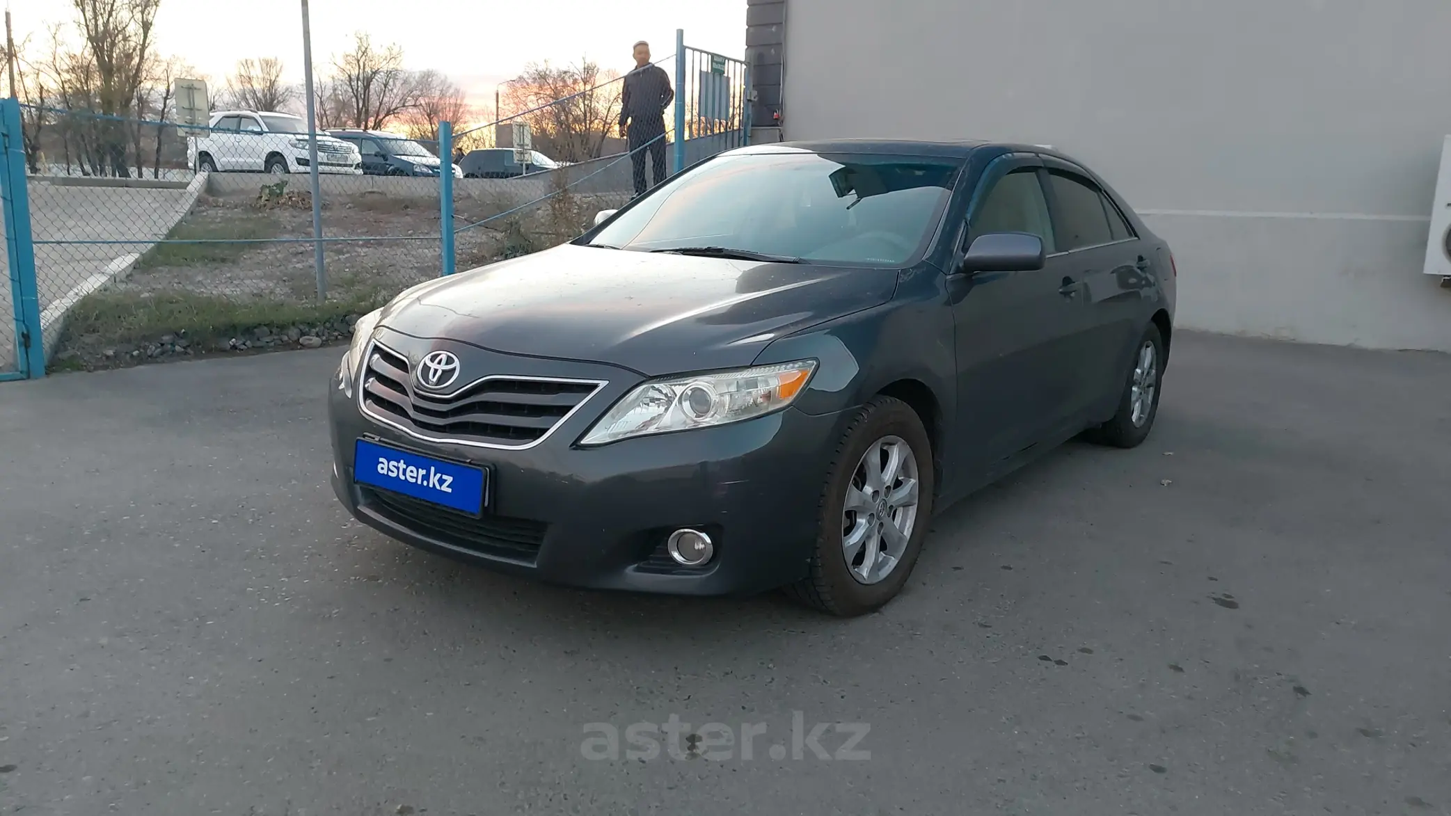 Toyota Camry 2011