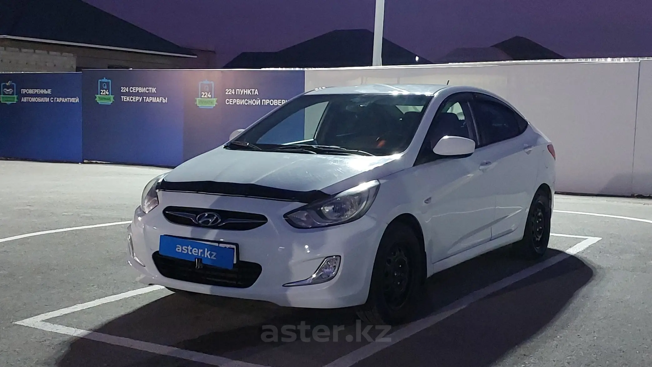 Hyundai Accent 2013