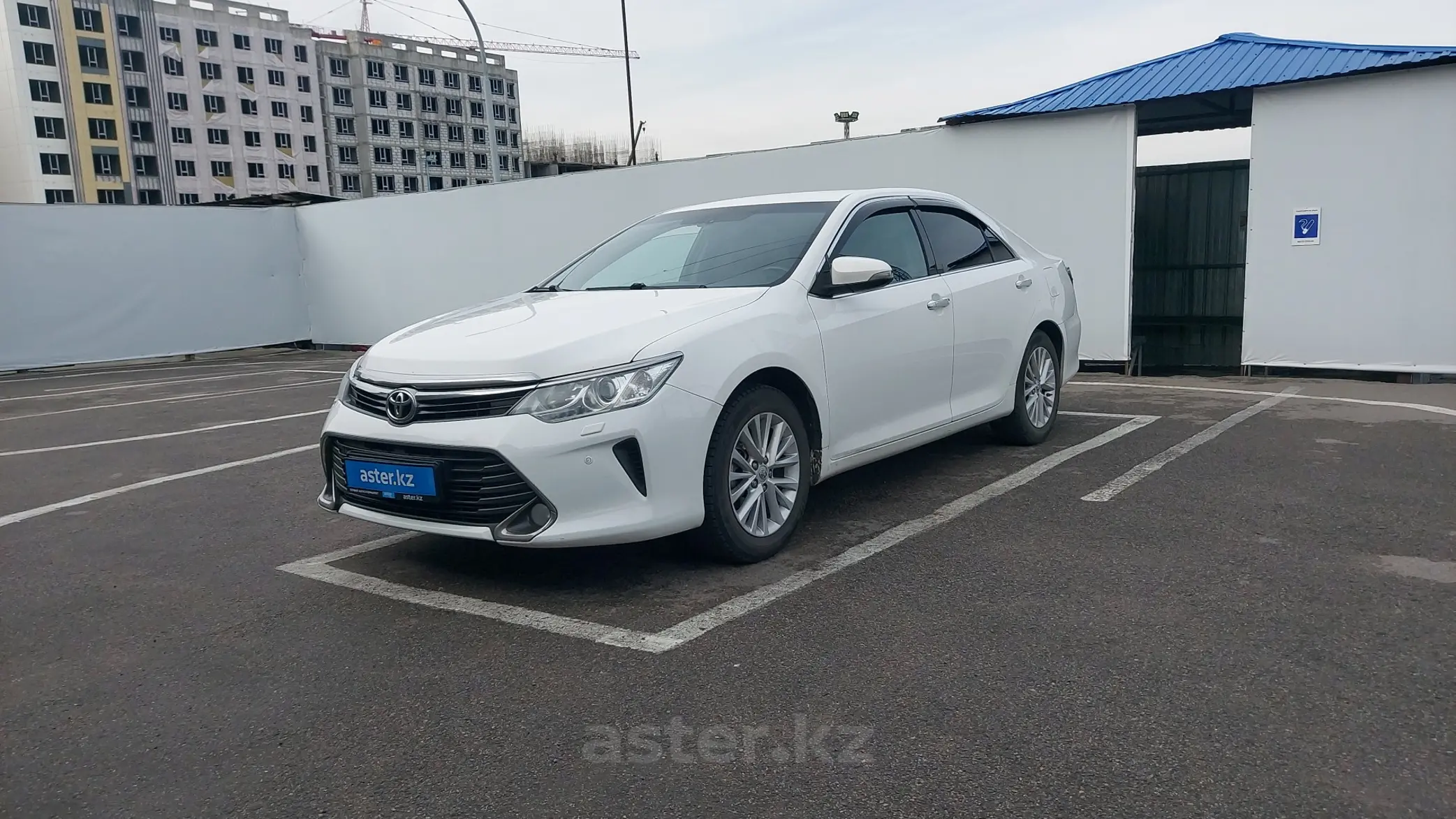 Toyota Camry 2015