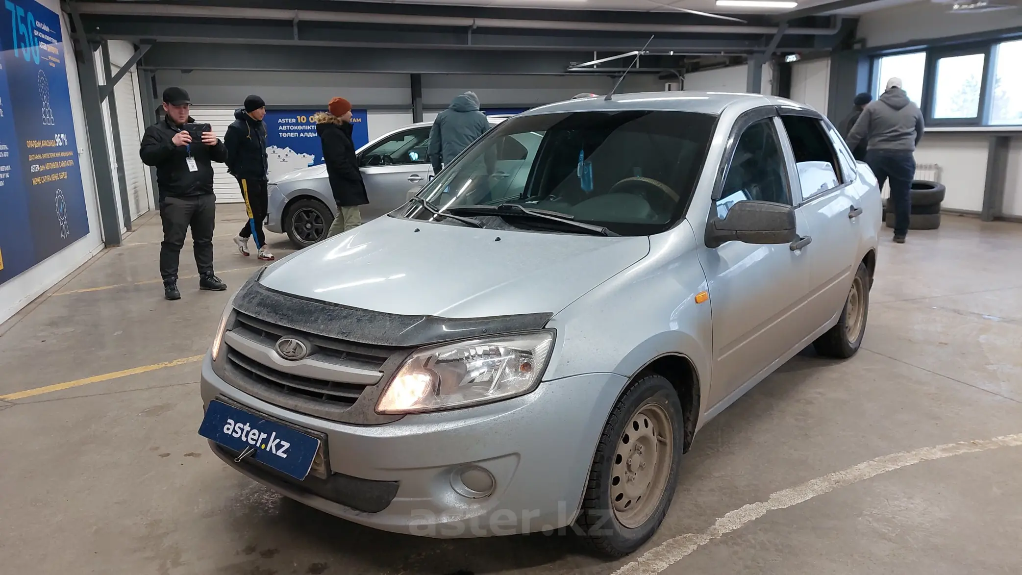 LADA (ВАЗ) Granta 2012