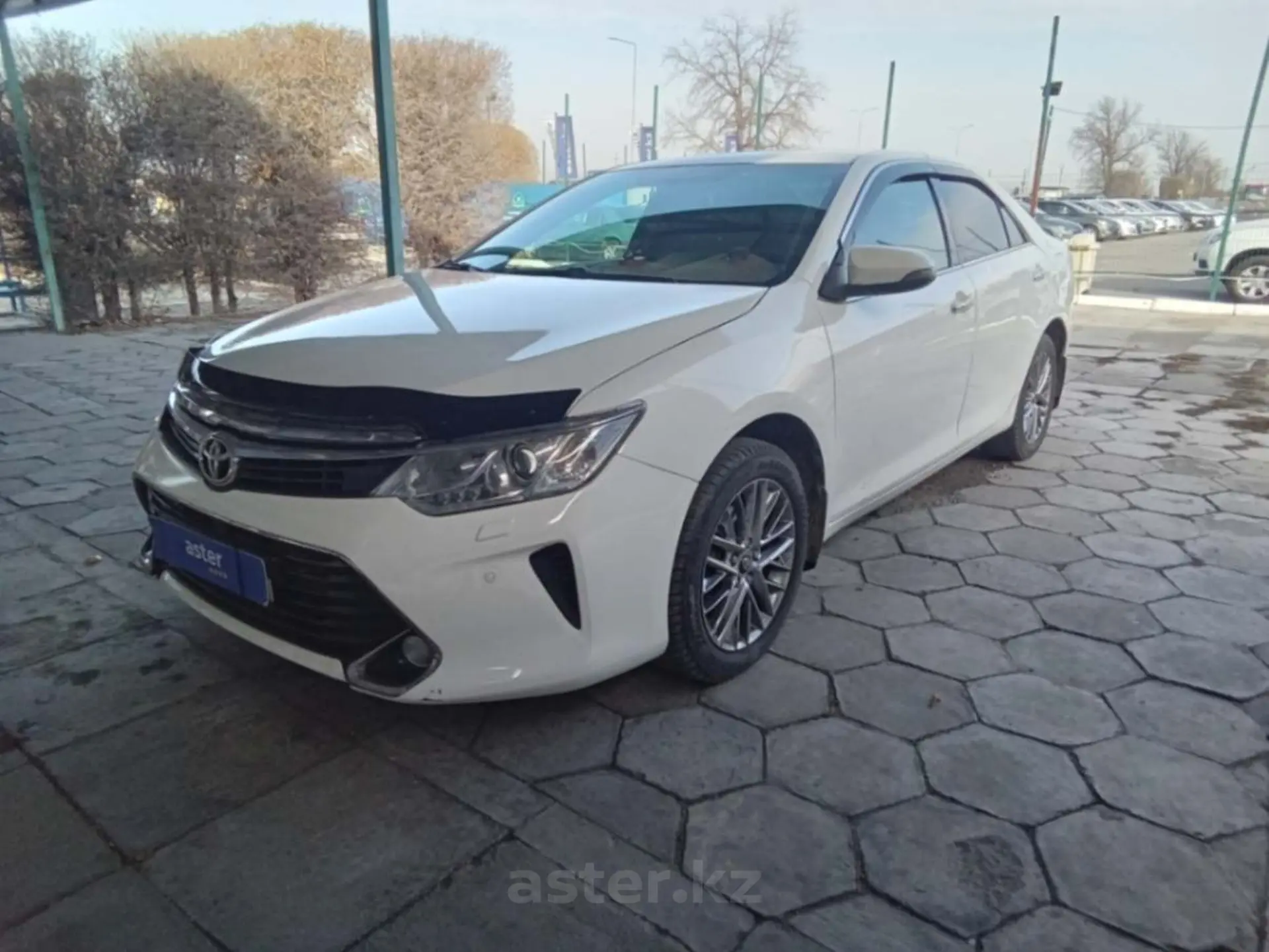 Toyota Camry 2016