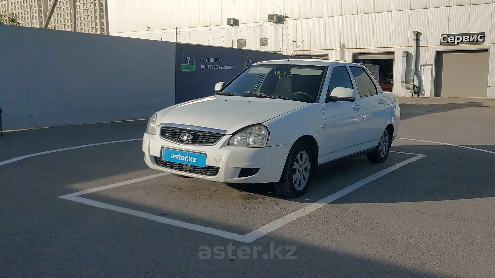 LADA (ВАЗ) Priora 2013