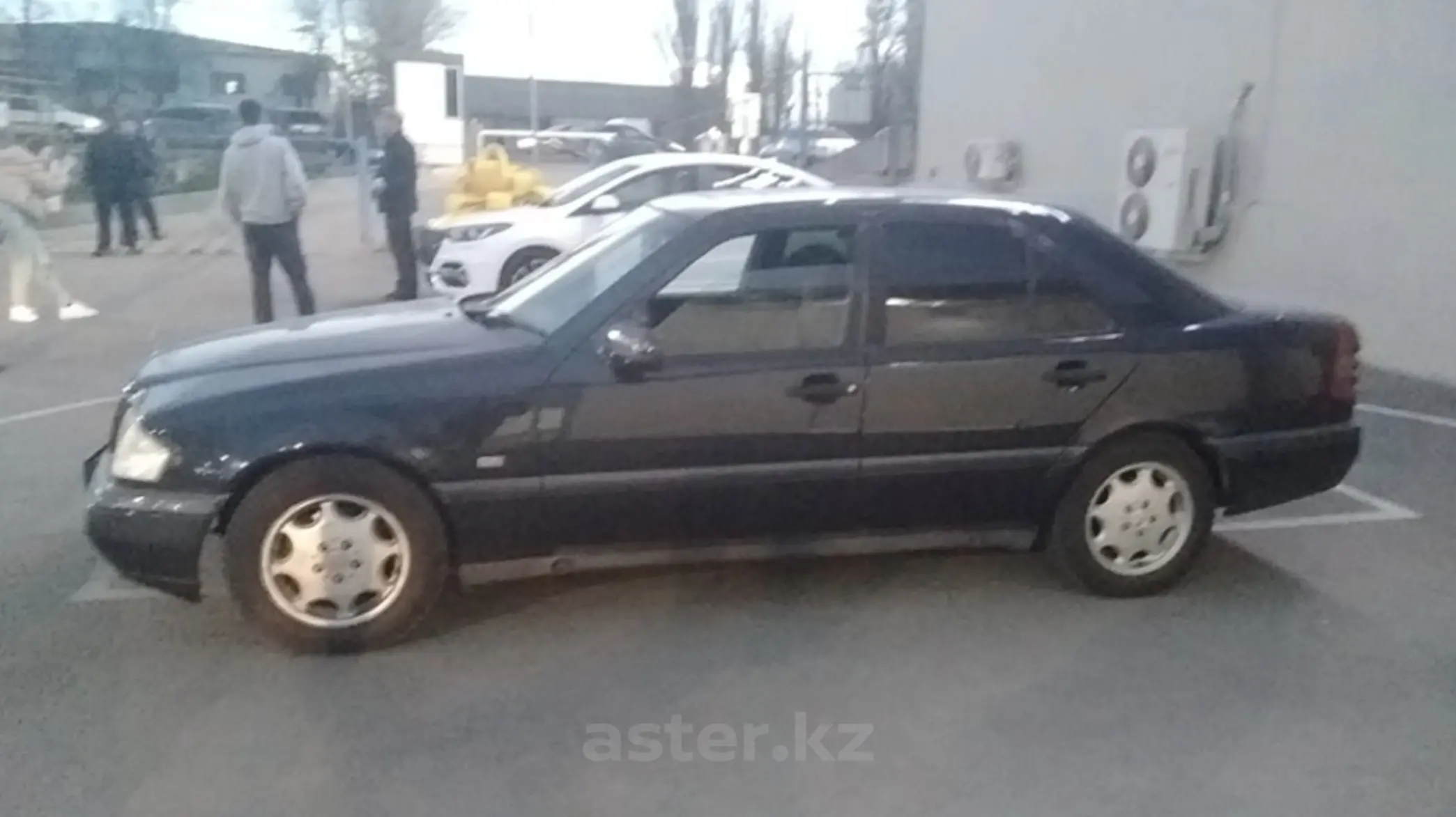 Купить Mercedes-Benz C-Класс 1996 года в Таразе, цена 2500000 тенге.  Продажа Mercedes-Benz C-Класс в Таразе - Aster.kz. №c963836