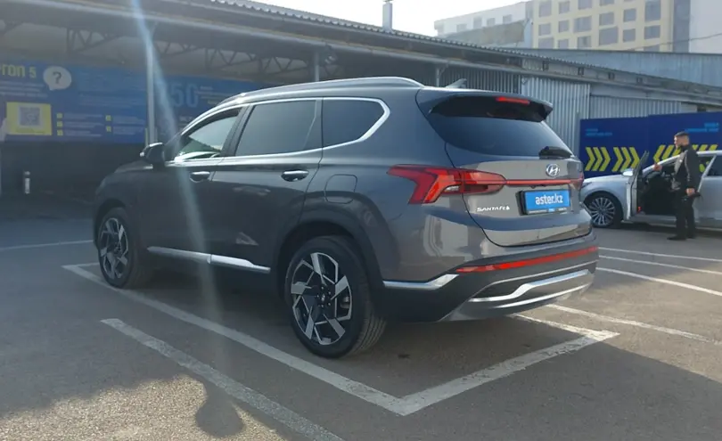 Hyundai Santa Fe 2021 года за 20 500 000 тг. в Алматы фото 4