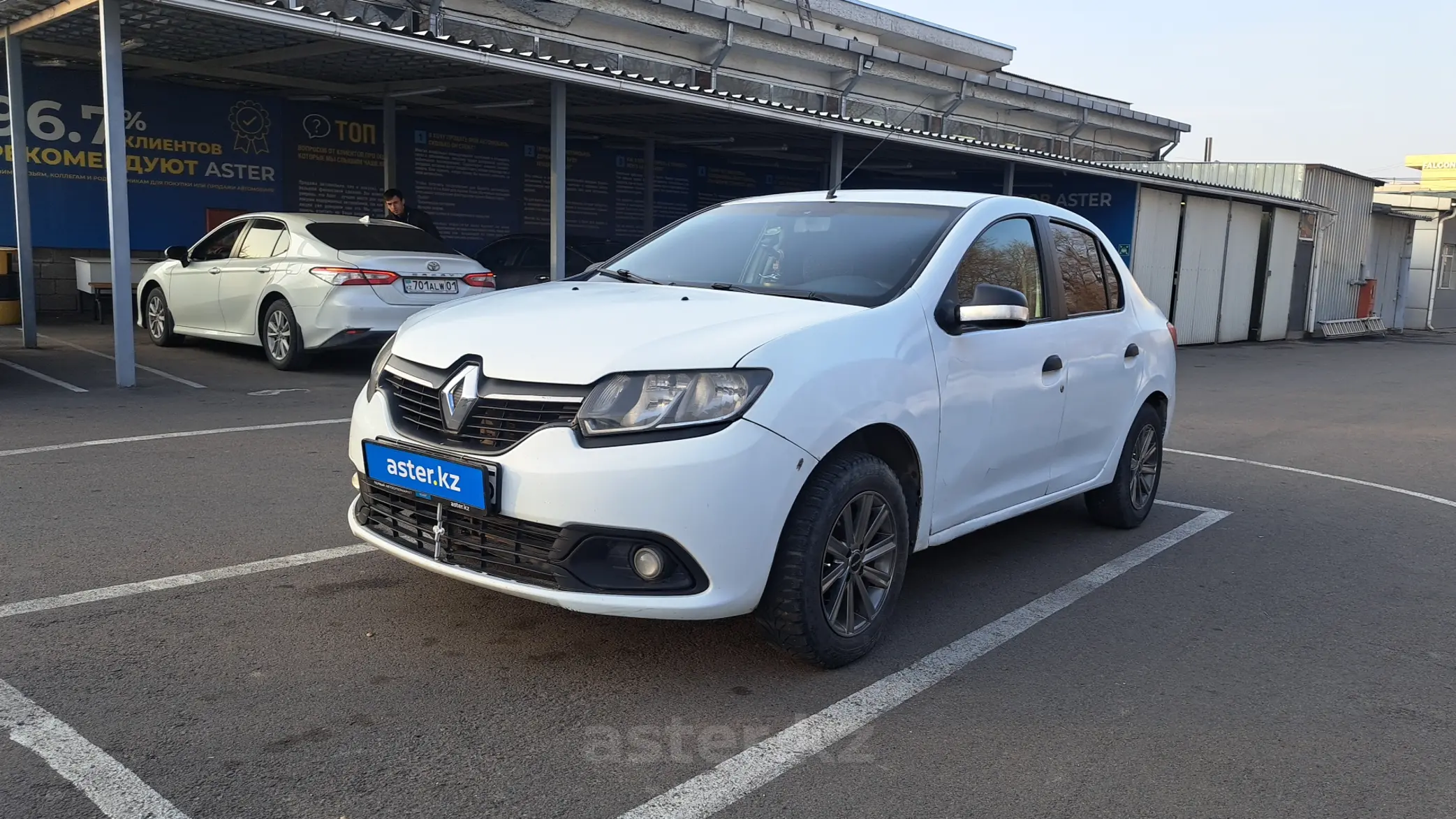 Renault Logan 2015