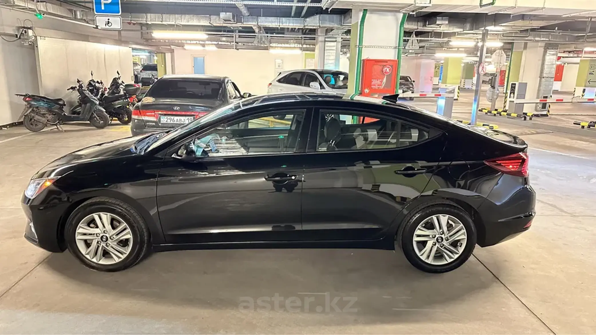 Hyundai Elantra 2019