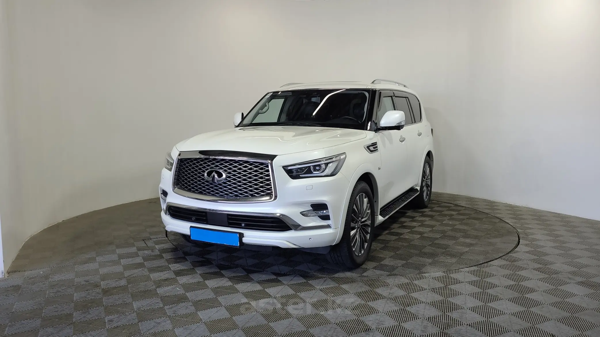 Infiniti QX80 2018