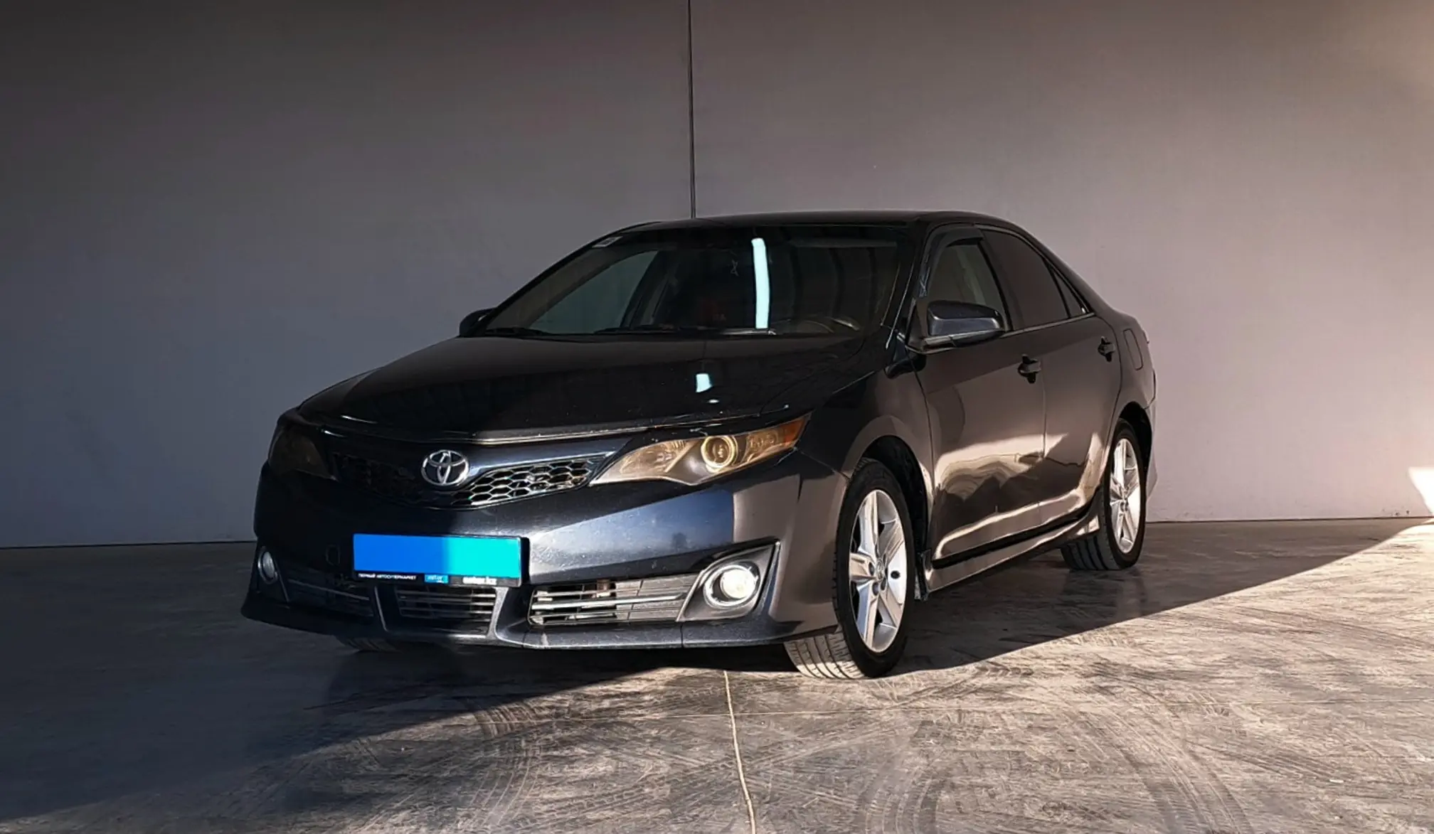 Toyota Camry 2012