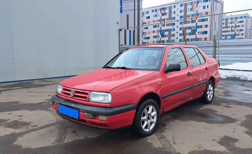 Volkswagen Vento 1993 года за 999 000 тг. в Алматы