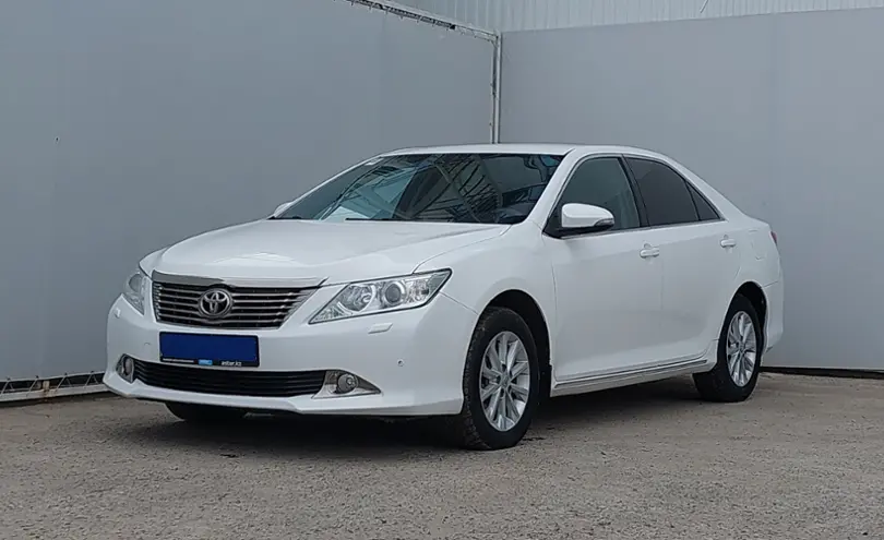 Toyota Camry 2013 года за 7 690 000 тг. в Уральск