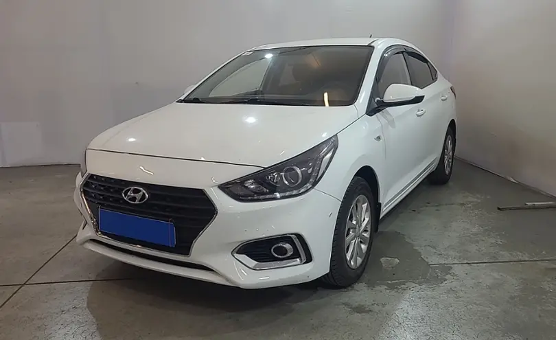 Hyundai Accent 2017 года за 6 989 000 тг. в Усть-Каменогорск