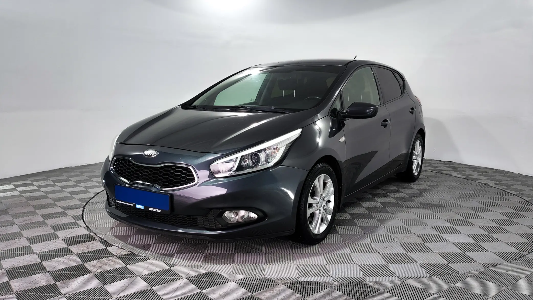 Kia Ceed 2013