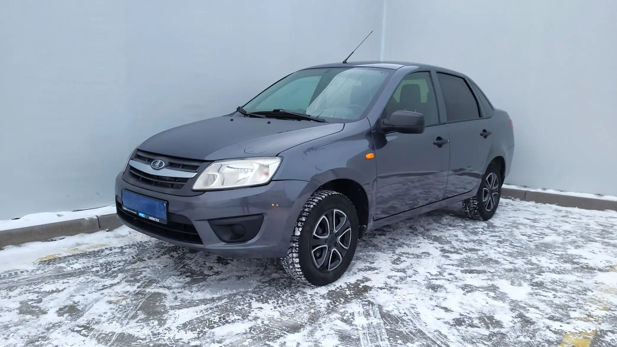 LADA (ВАЗ) Granta 2015