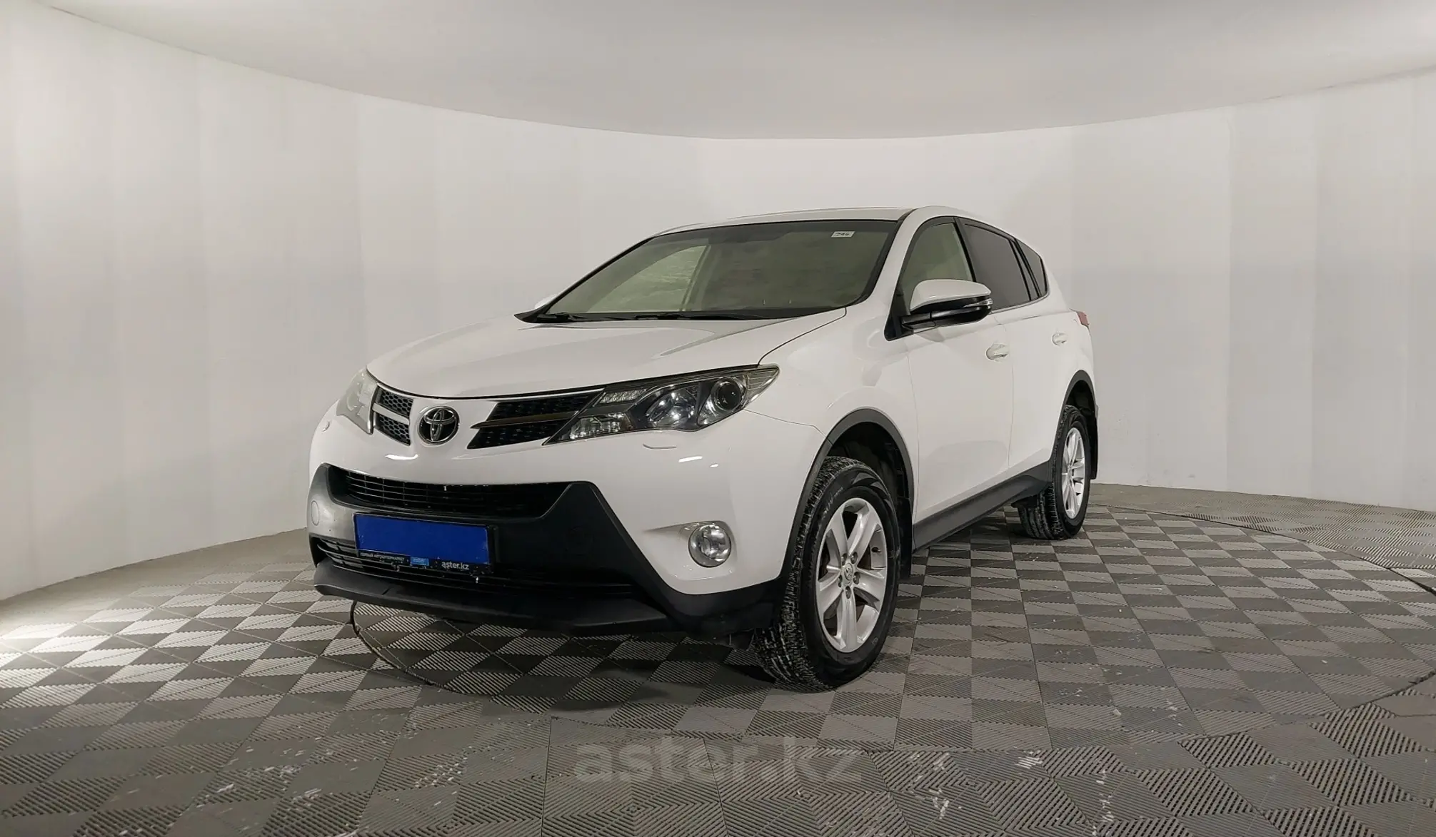 Toyota RAV4 2013