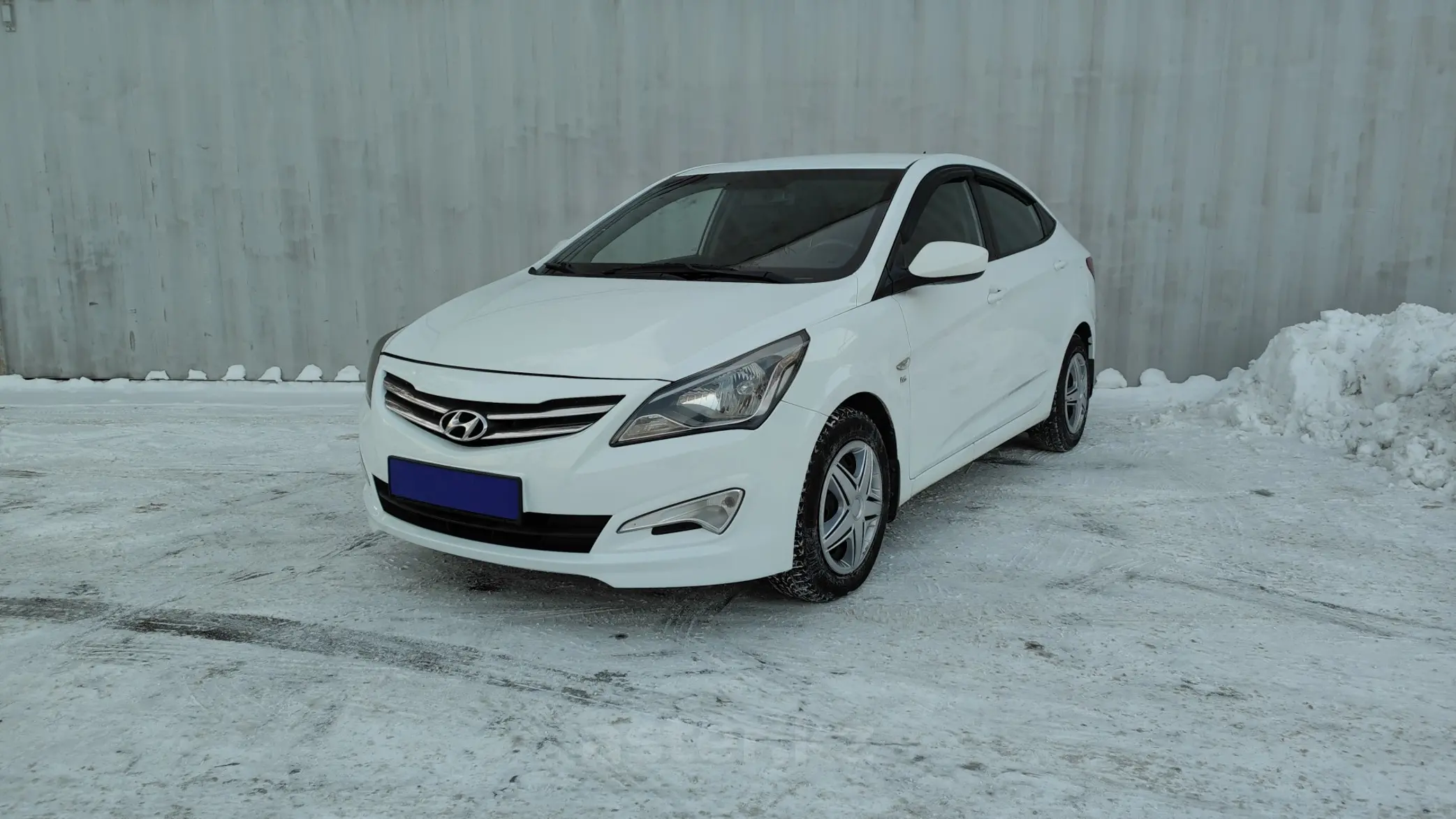 Hyundai Accent 2015