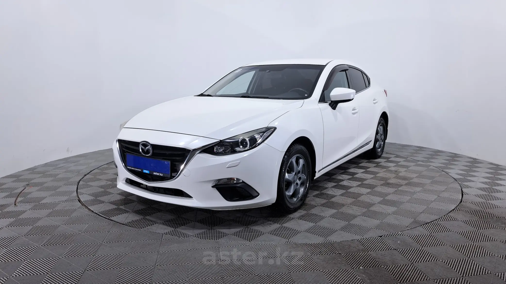 Mazda 3 2016