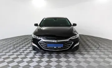 Chevrolet Malibu 2020 года за 11 990 000 тг. в Павлодар фото 2