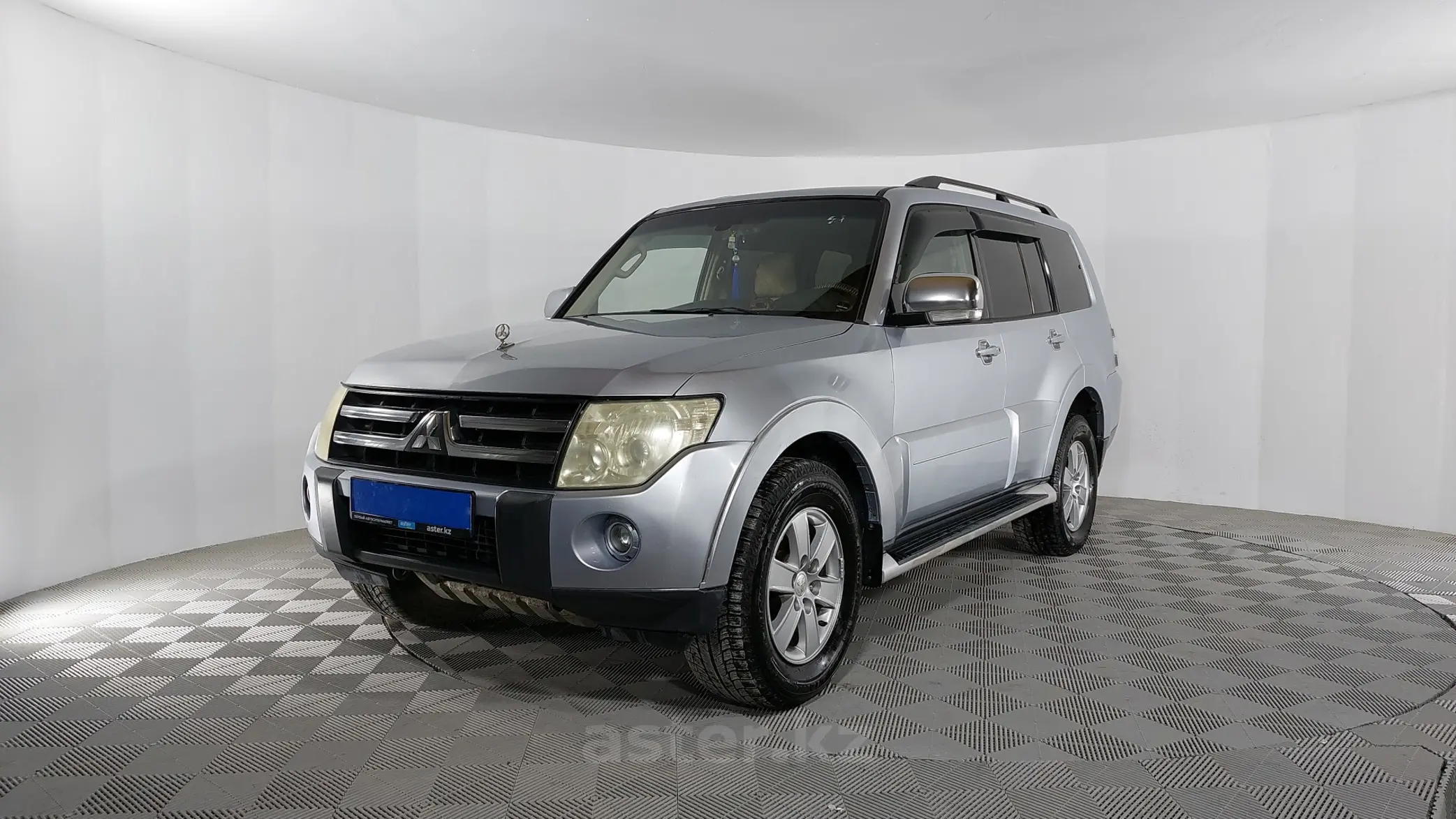 Mitsubishi Pajero 2007